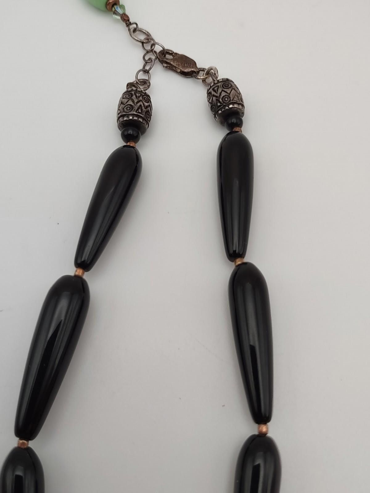 The Unbranded Brand Vtg Sterling Silver Carved Green Jade & Black Onyx Necklace Size ONE SIZE - 3 Thumbnail