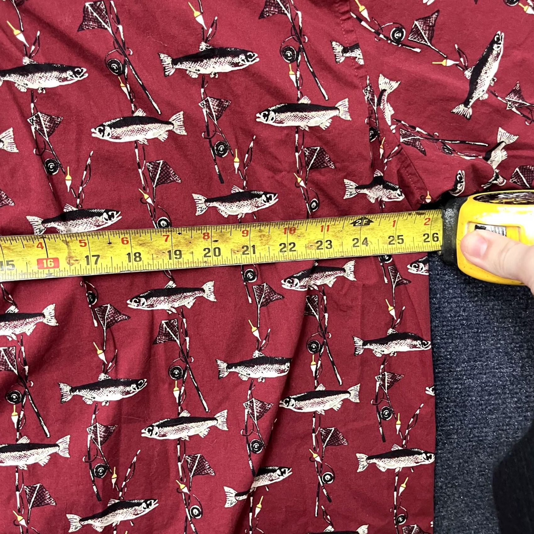 Vintage Natural Issue Mens XLT Red Fish Print Short Sleeve Button-Up Wrinkle Free Shirt Size US XL / EU 56 / 4 - 6 Thumbnail