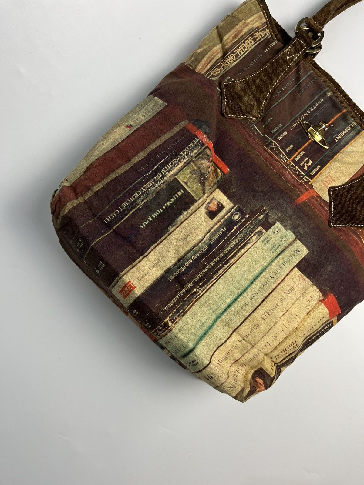 Vivienne Westwood Vivienne Westwood "The Social Order" Library Print Tote Bag Size ONE SIZE - 6 Thumbnail