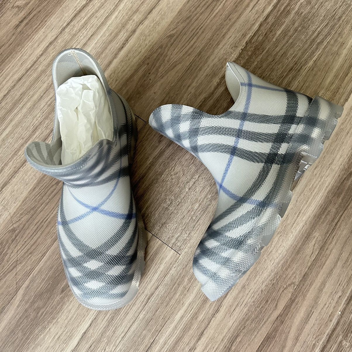 Burberry Marsh ‘Lichen’ Ankle Rubber Boot sz 8M (41EU)