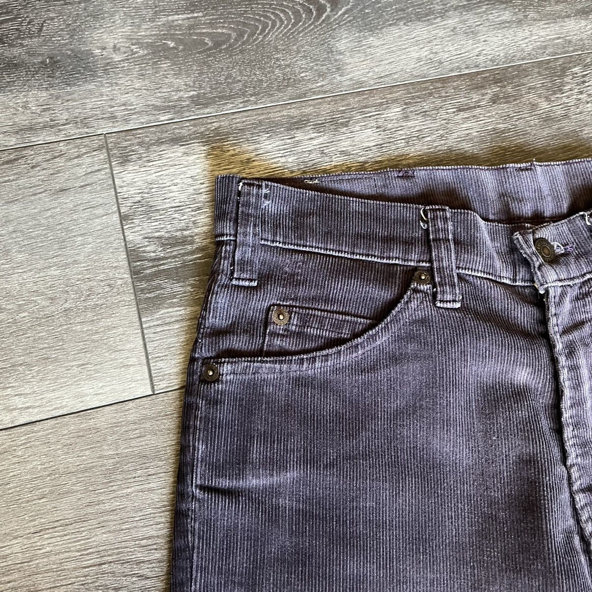 Levi's Vintage 1980s Levi’s 517 Corduroy Boot Cut Lavender Pants Size US 30 / EU 46 - 6 Thumbnail