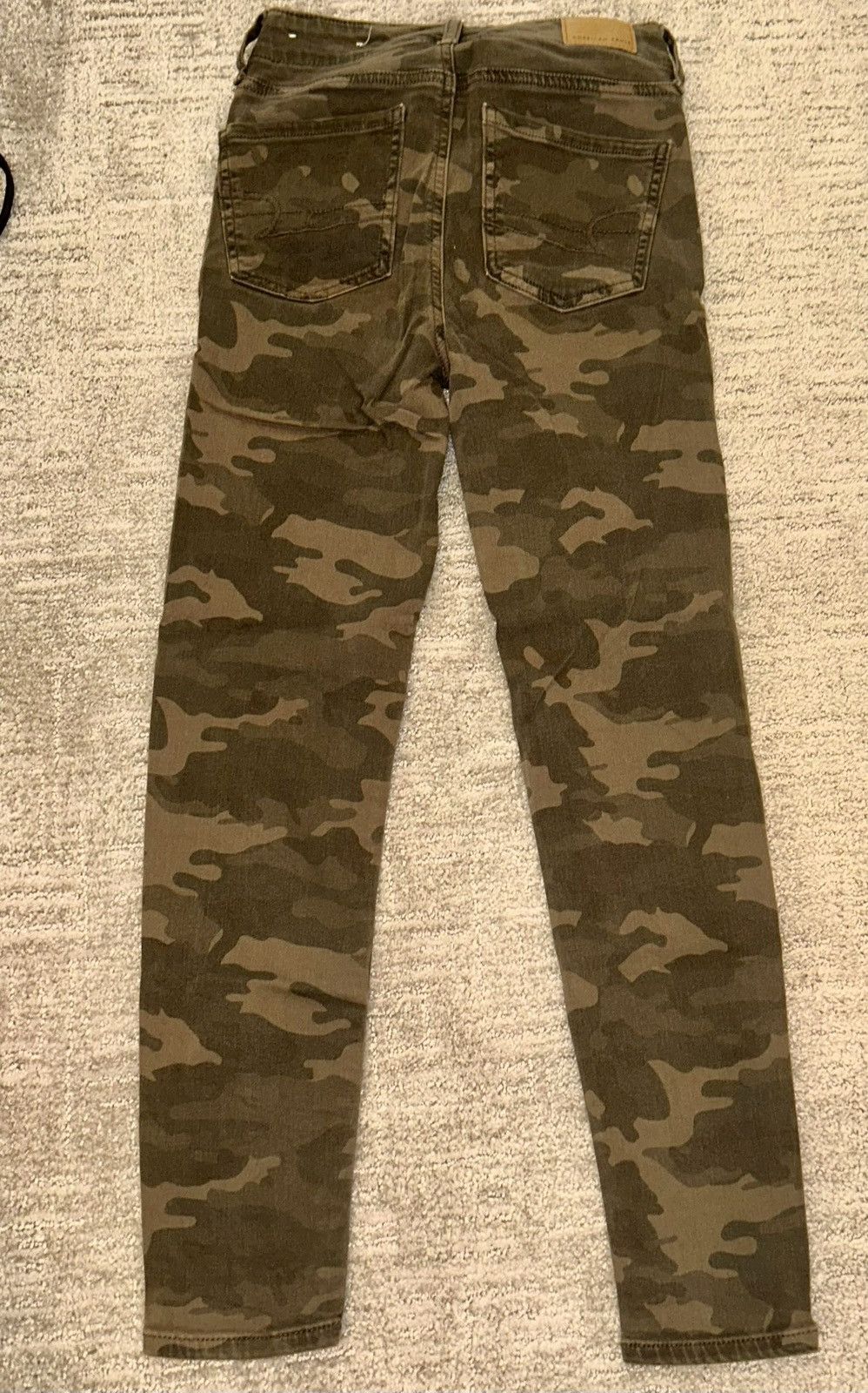 American Eagle Outfitters American Eagle camo green skinny jeans 00 regular length Size 24" / US 00 / IT 34 - 3 Thumbnail