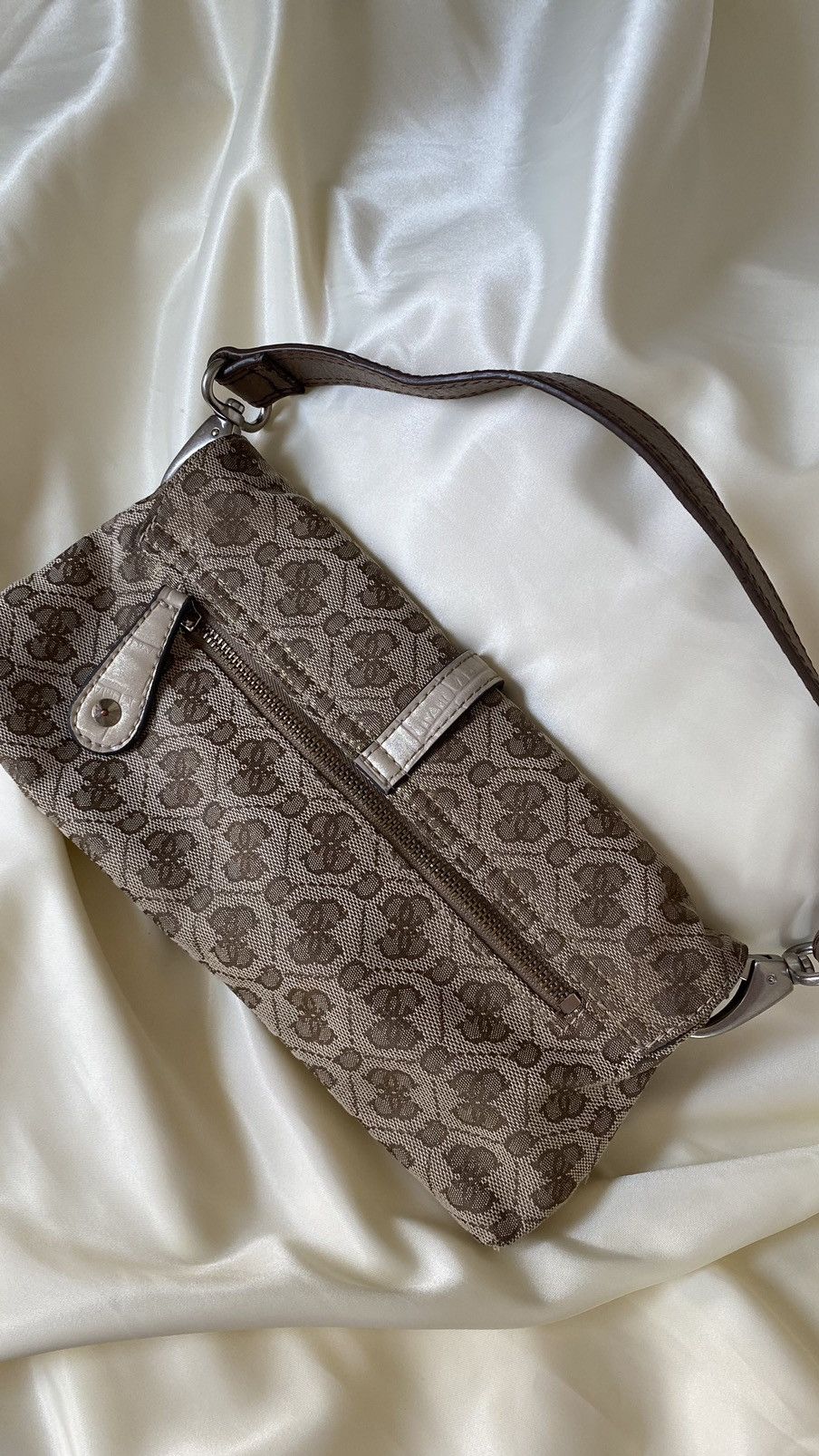 Guess Vintage guess beige shoulder bag Size ONE SIZE - 10 Thumbnail