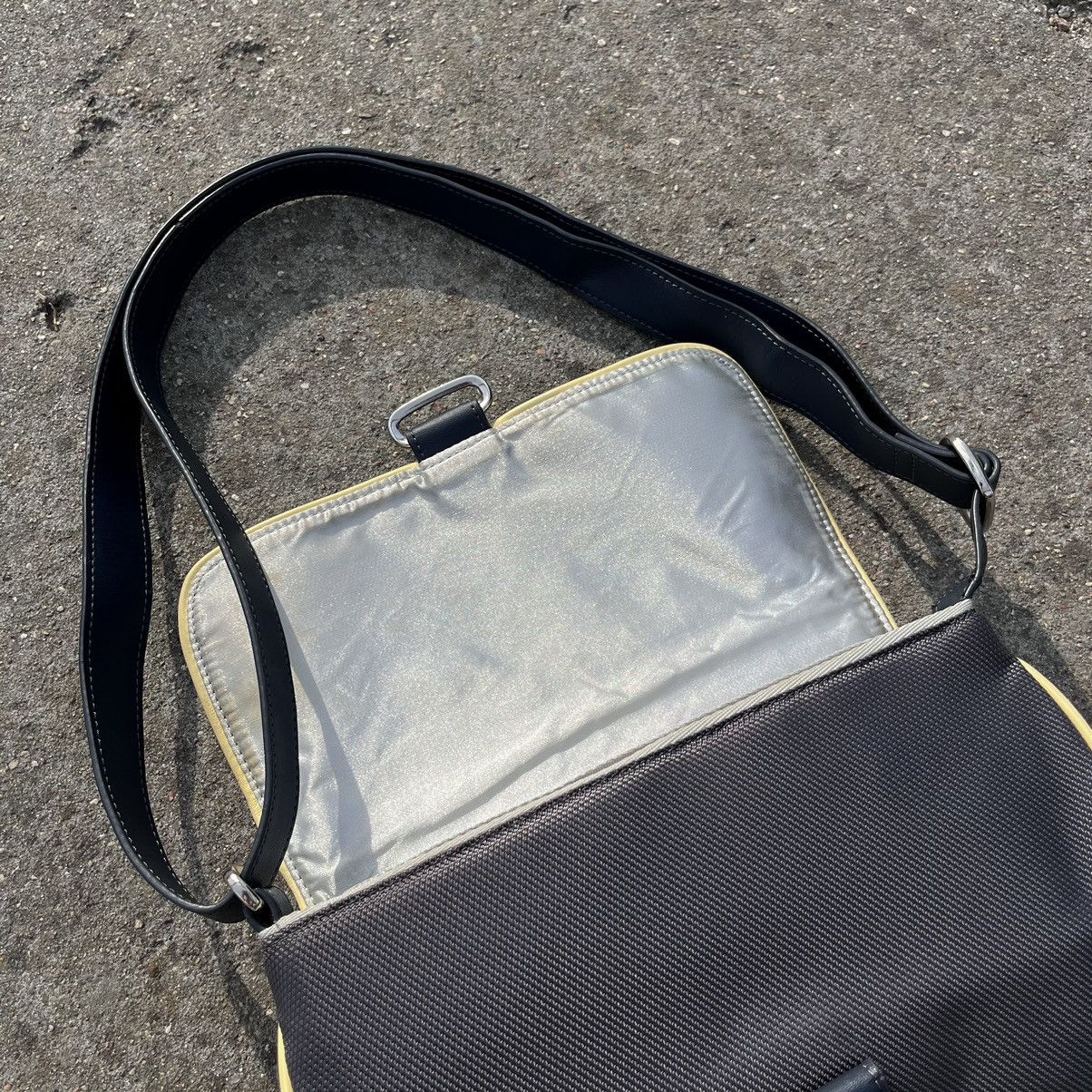 Nike × Vintage Vintage Nike Sling Shoulder Bag Size ONE SIZE - 5 Thumbnail