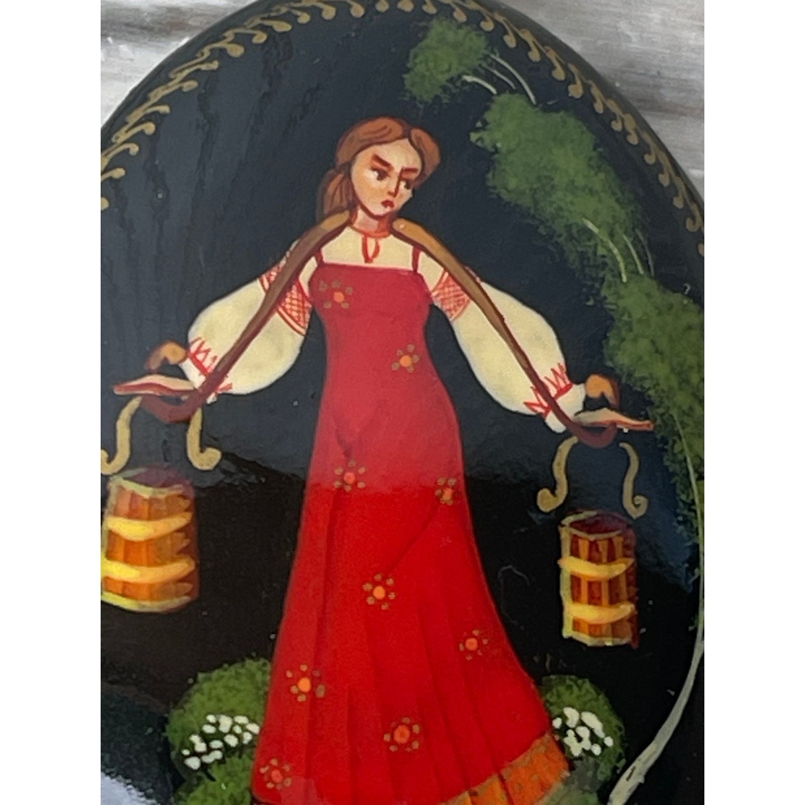Vintage Russian Lacquer Brooch Hand Painted Signed VTG Folk Art Pin Size ONE SIZE - 2 Thumbnail