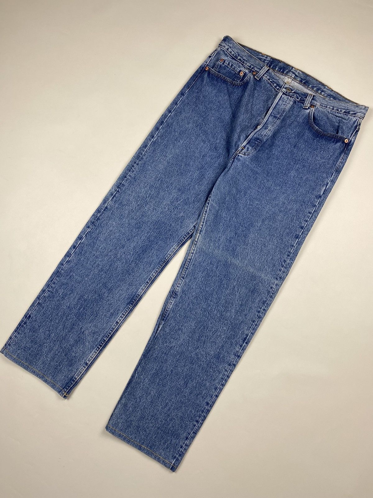 Levi's × Vintage VTG Levi’s 501 men’s washed denim jeans size 40 36 USA Size US 40 / EU 56 - 6 Thumbnail