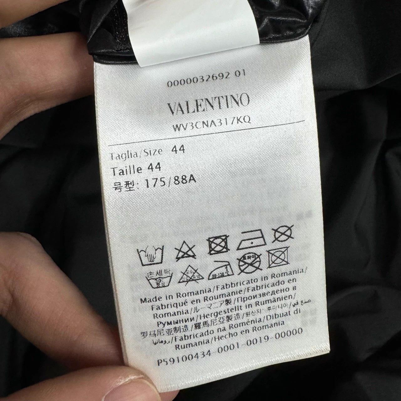 Valentino Valentino puffer jacket black glossy logo Size US S / EU 44-46 / 1 - 4 Thumbnail