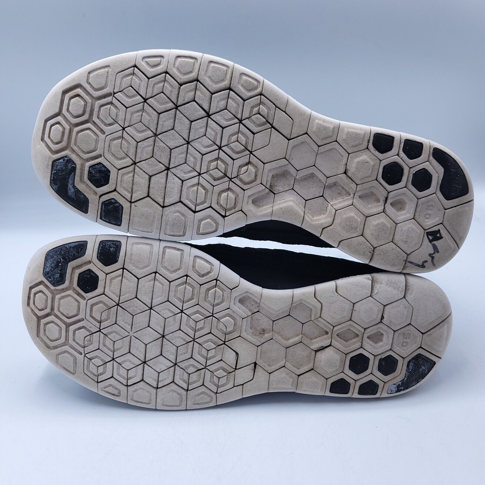 Nike Nike Free 5.0 Athletic Shoe Womens Size 7.5 642199-001 Black Size US 7.5 / IT 37.5 - 7 Thumbnail