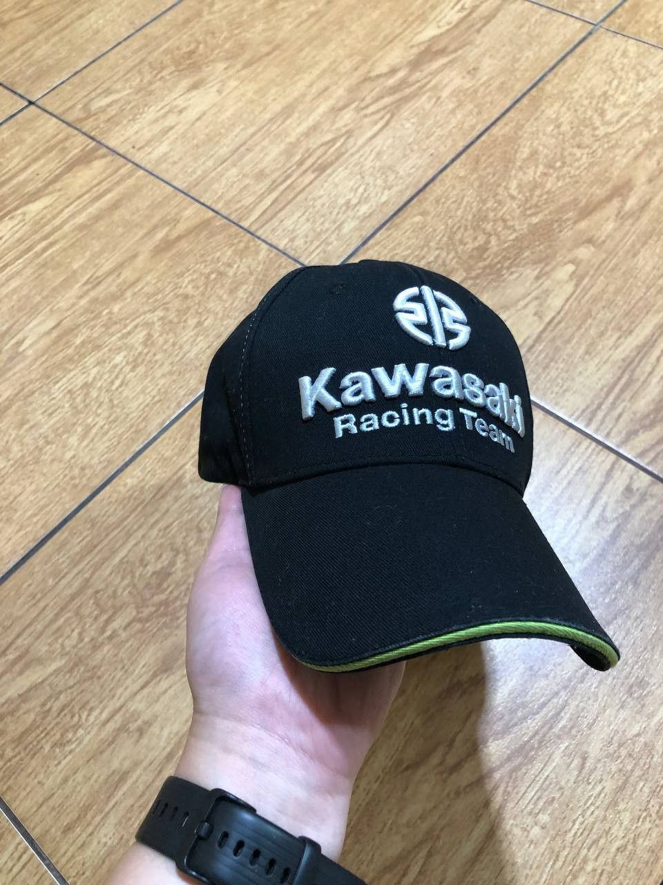 Vintage Vintage black Cap Y2K big logo Kawasaki racing team Hats Size ONE SIZE - 6 Thumbnail
