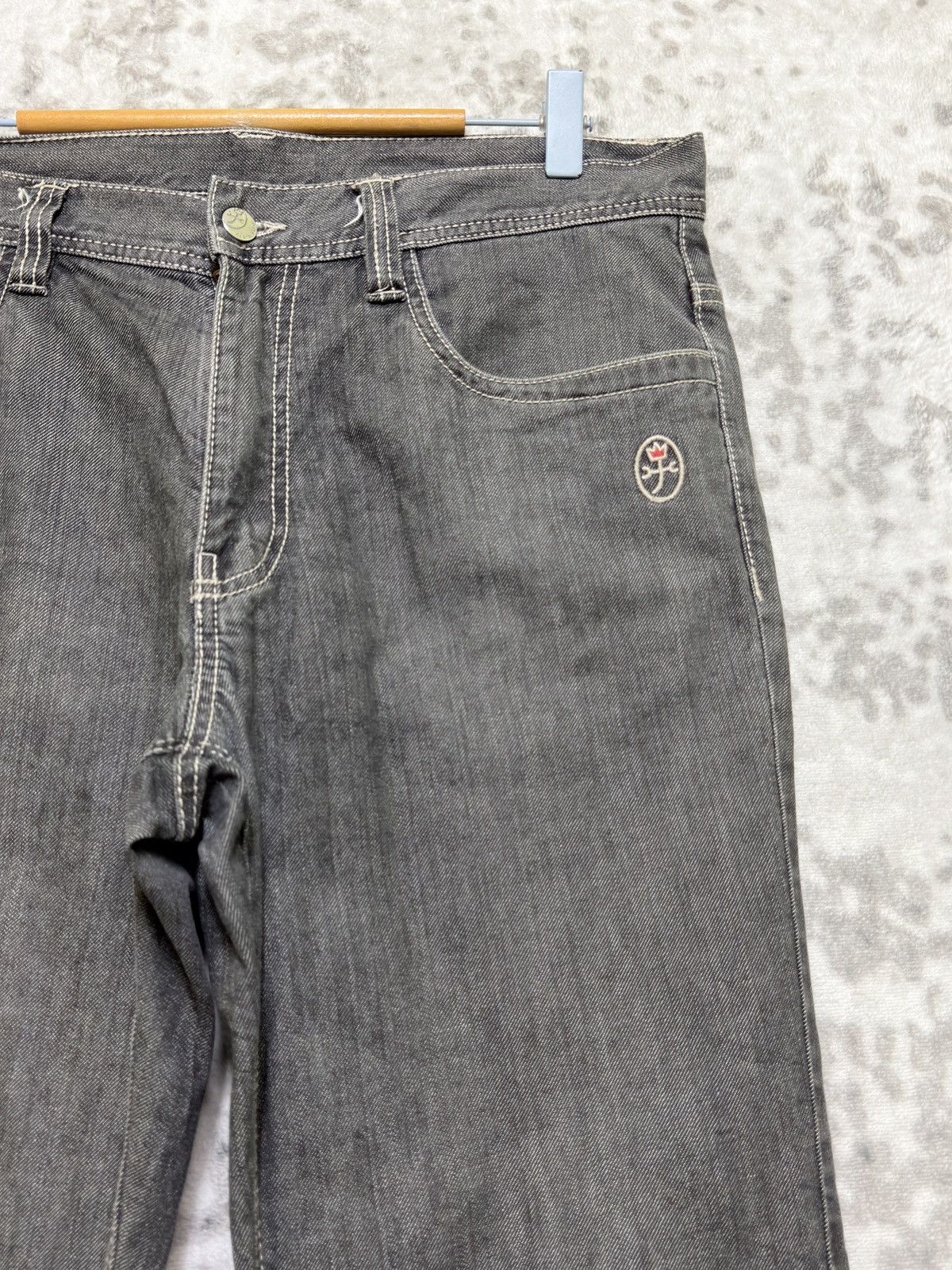 Jean Charles De Castelbajac Castelbajac Embroidered Back Pocket Denim Y2K Straight Fit Size US 33 - 5 Thumbnail