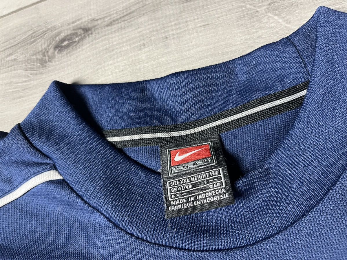 Nike Vintage Nike tshirt big logo t90 size XXLarge Size US XXL / EU 58 / 5 - 4 Thumbnail