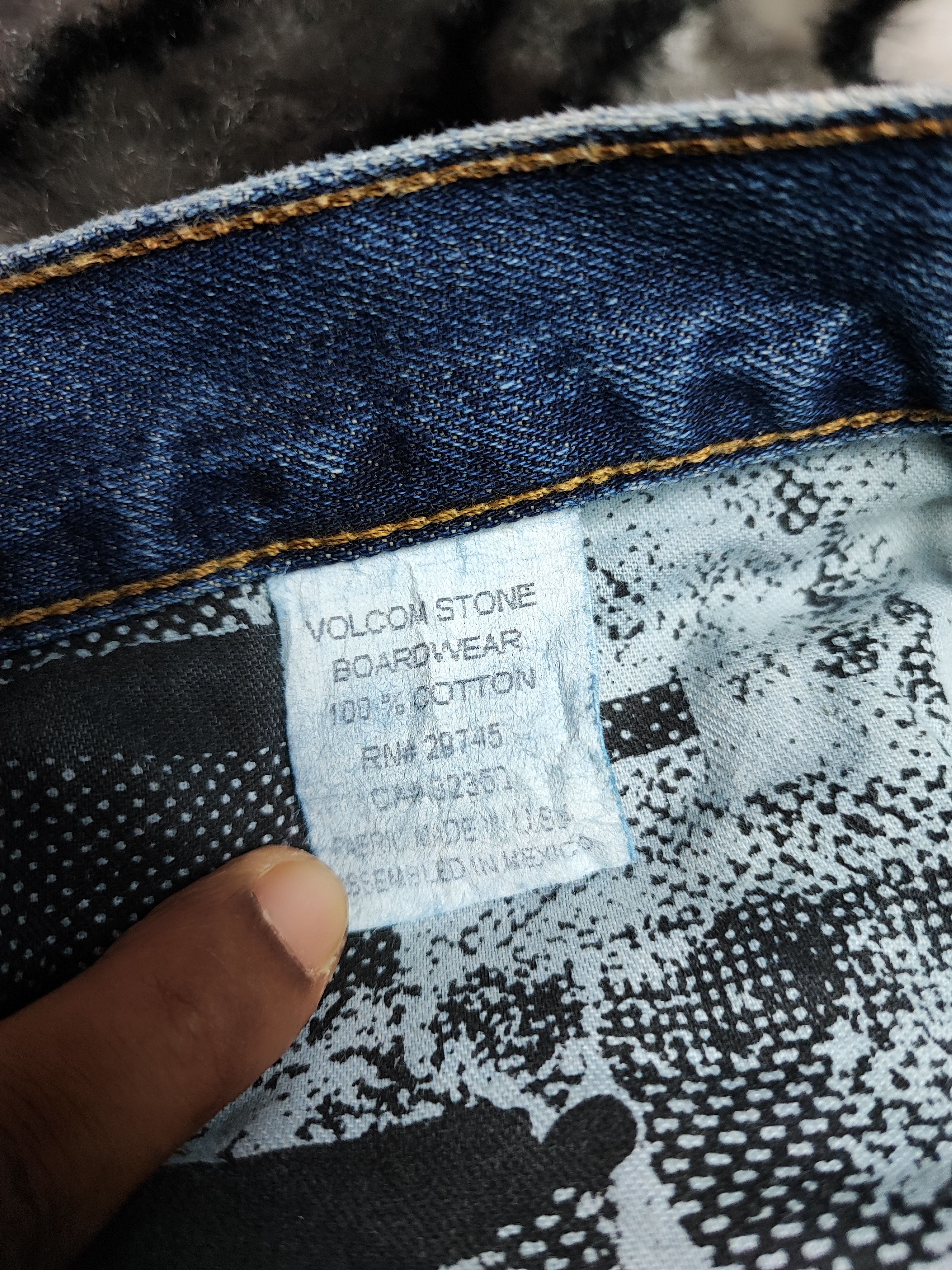 Volcom Volcom Vintage Grunge Baggy Distress Size US 32 / EU 48 - 14 Thumbnail