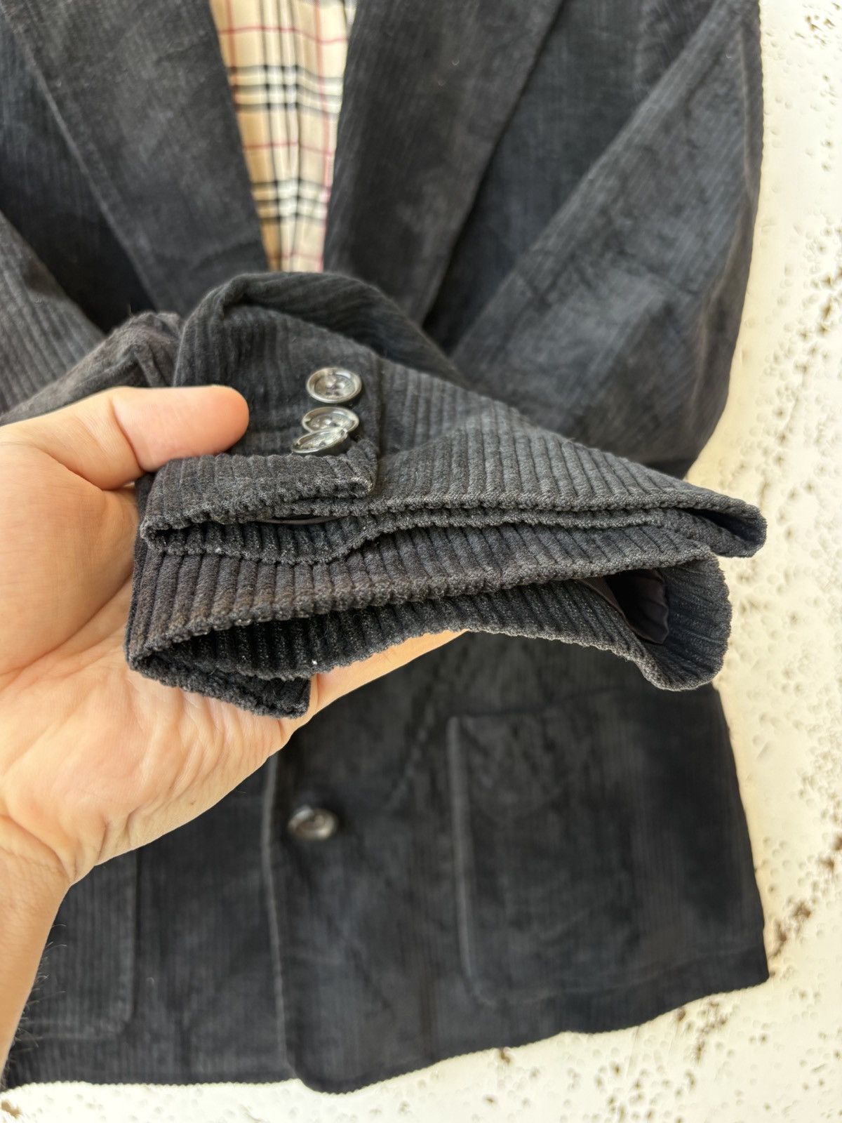 Burberry Vintage Burberry Nova Check Corduroy Jacket Size US S / EU 44-46 / 1 - 9 Thumbnail