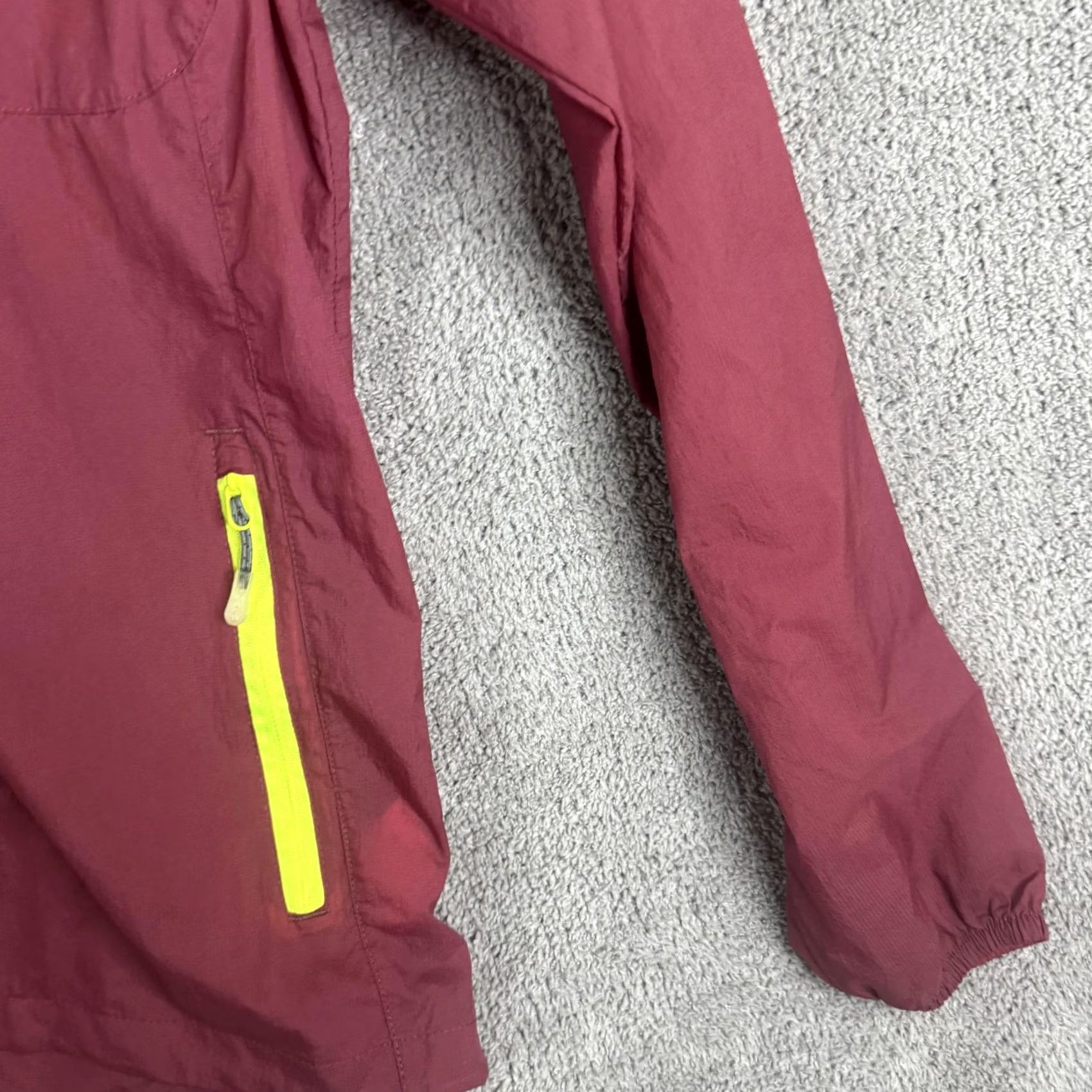 Vintage FLYGAGA Windbreaker Jacket Mens L Red Hooded Full Zip Lightweight Running & Hiking Size US L / EU 52-54 / 3 - 3 Thumbnail