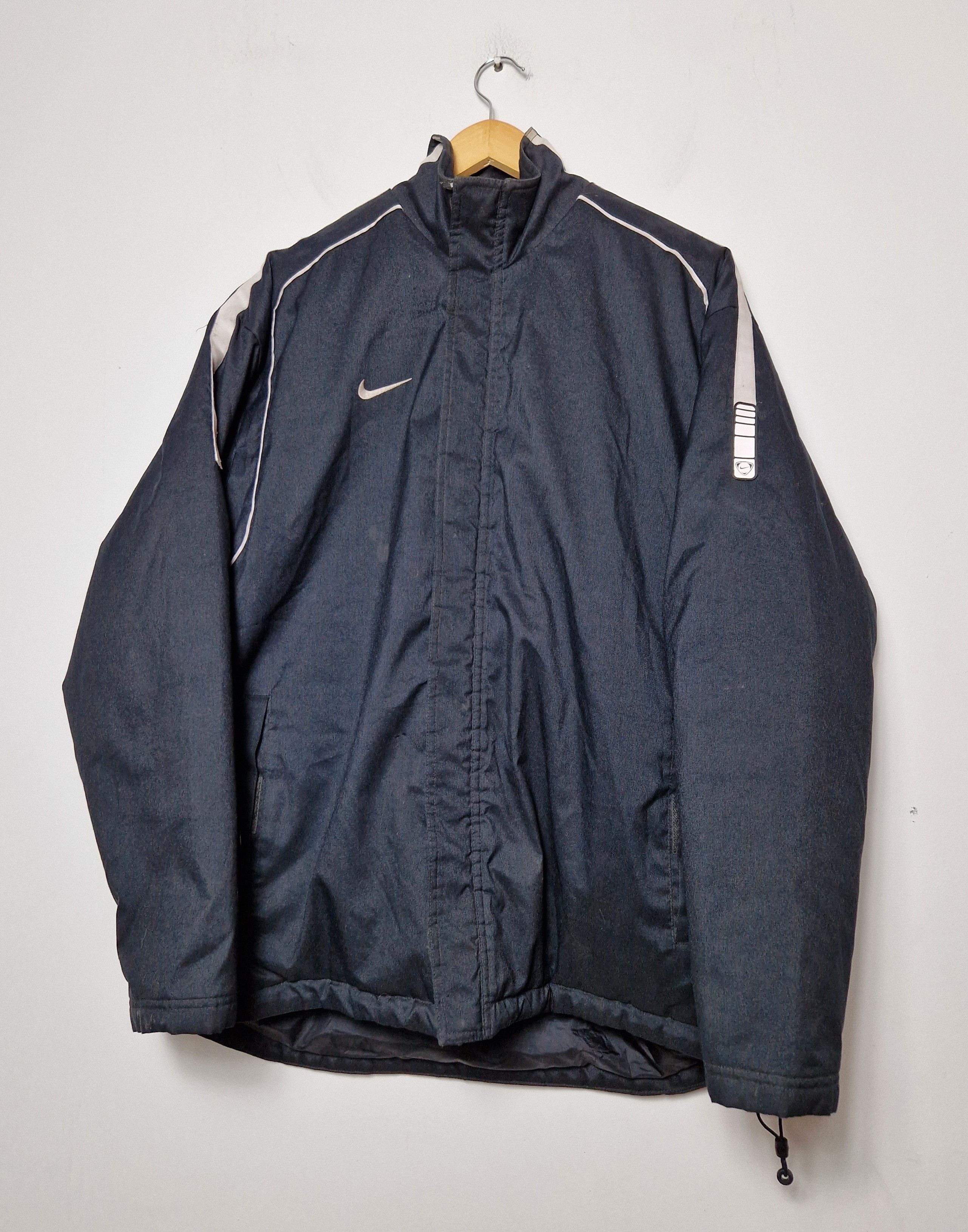 Nike Nike early 2000s y2k black jacket Size US L / EU 52-54 / 3 - 1 Thumbnail