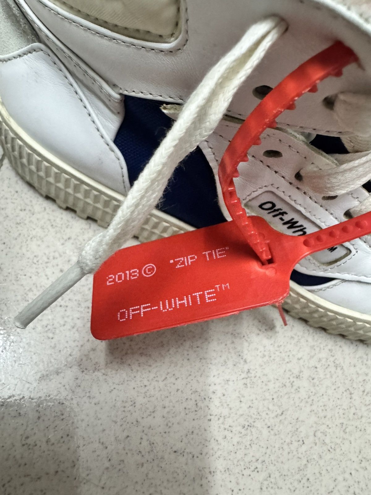 Off-White OFF-WHITE 3.0 OFF-COURT SIZE EU41 Size US 8 / EU 41 - 6 Thumbnail