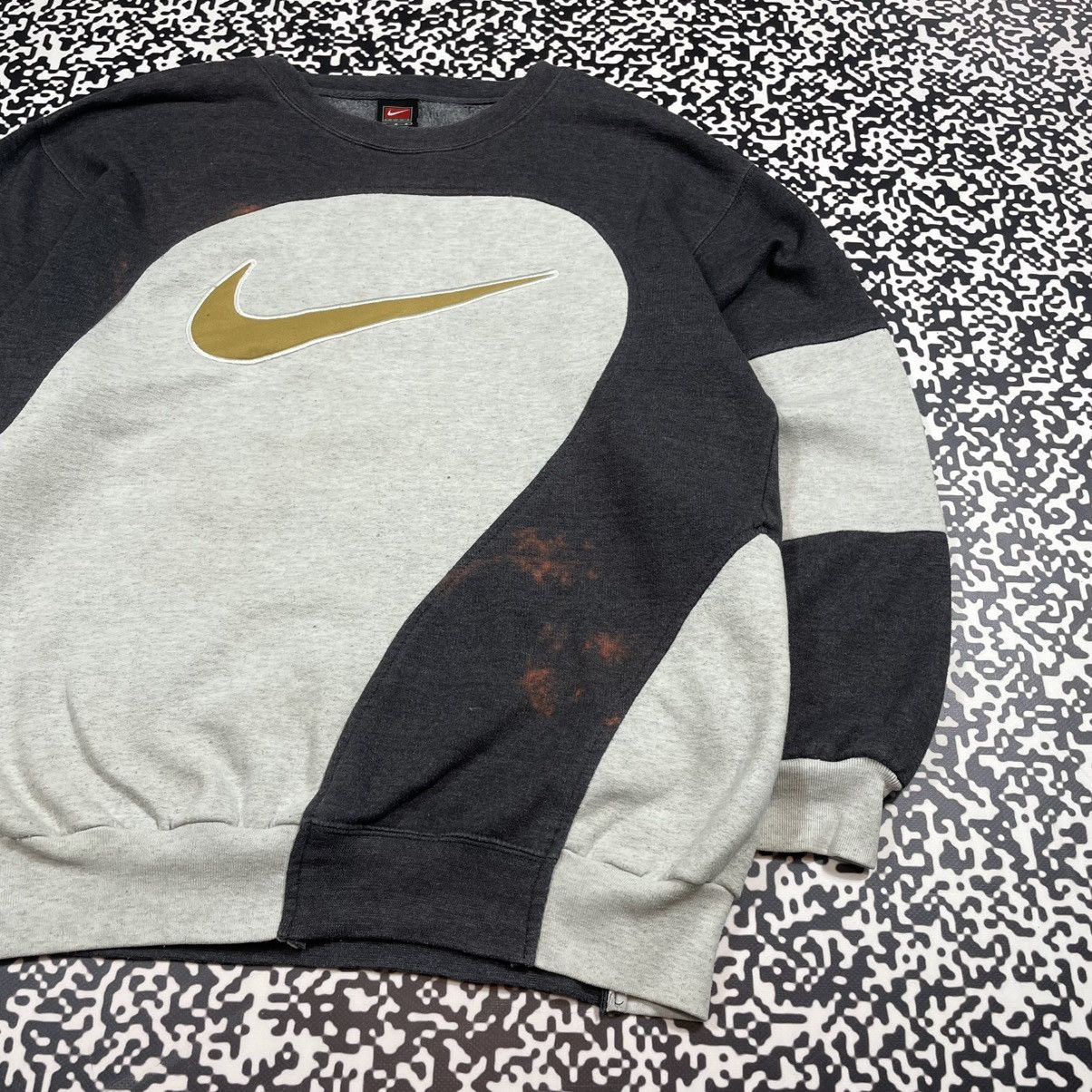 Nike Vintage 90s Nike Team Retro Rebone Distreessed Sweatshirt Size US L / EU 52-54 / 3 - 3 Thumbnail
