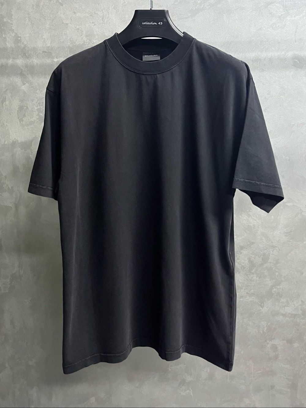 Balenciaga Balenciaga Rhinestone Logo T-Shirt Size XS Size XS / US 0-2 / IT 36-38 - 1 Thumbnail