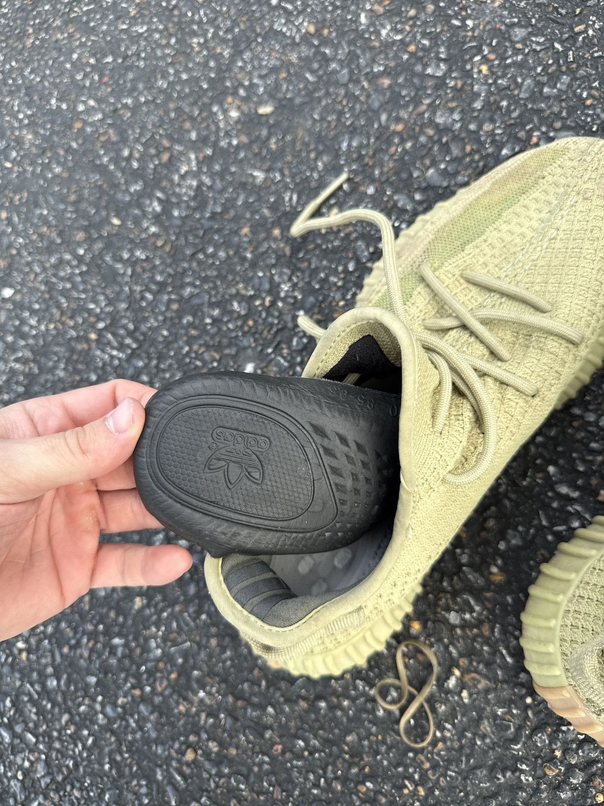 Yeezy Size 9.5 - adidas Yeezy Boost 350 V2 Sulfur Size US 9.5 / EU 42-43 - 2 Thumbnail