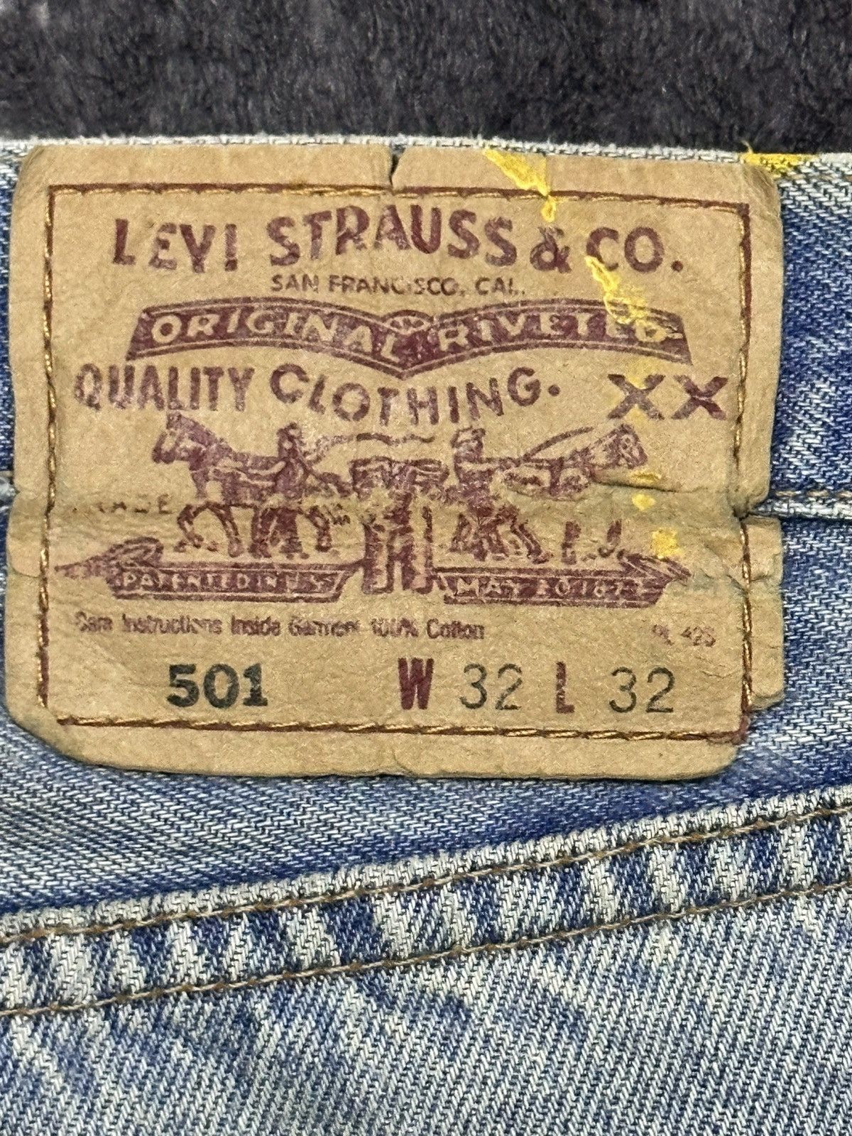 Levi's Vintage Levis Straight Jeans With Painted and Faded Wash Size US 33 - 9 Thumbnail