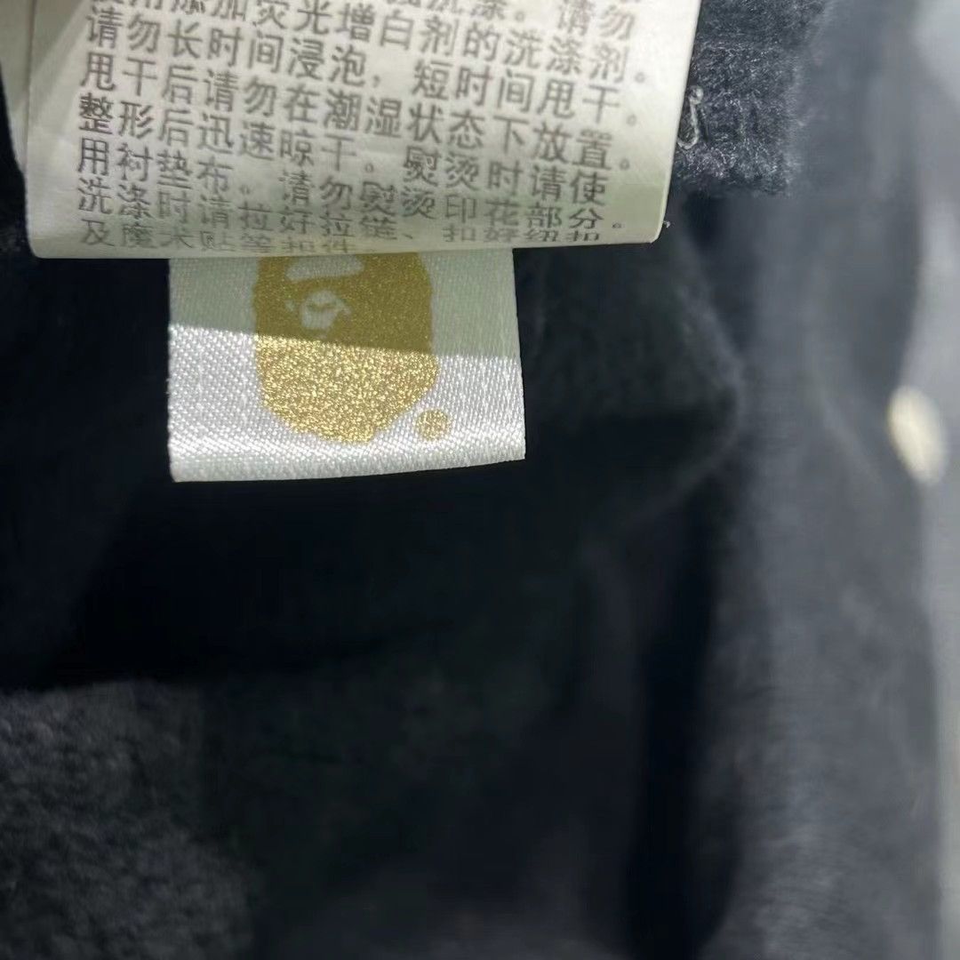 Bape LUMINOUS SHARK CAMO SHORTS Size US 34 / EU 50 - 6 Thumbnail
