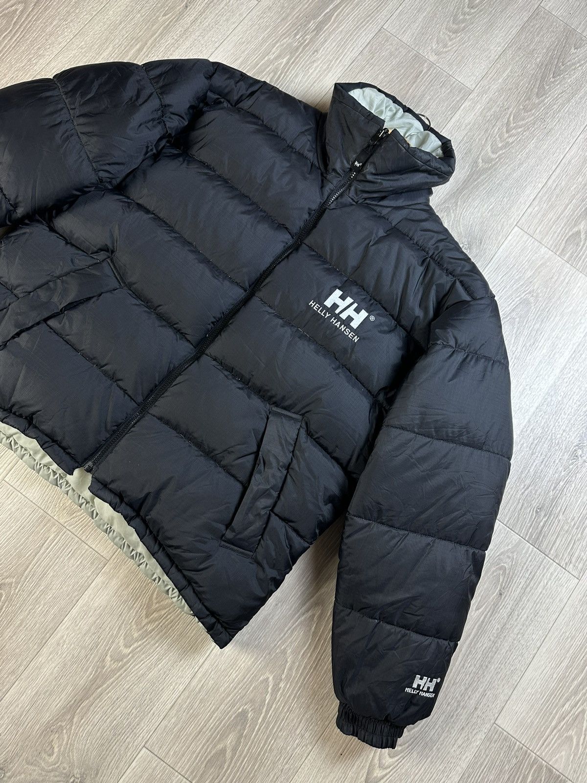 Helly Hansen Vintage Helly Hansen Double-sided Down Jacket puffer Size US XL / EU 56 / 4 - 5 Thumbnail