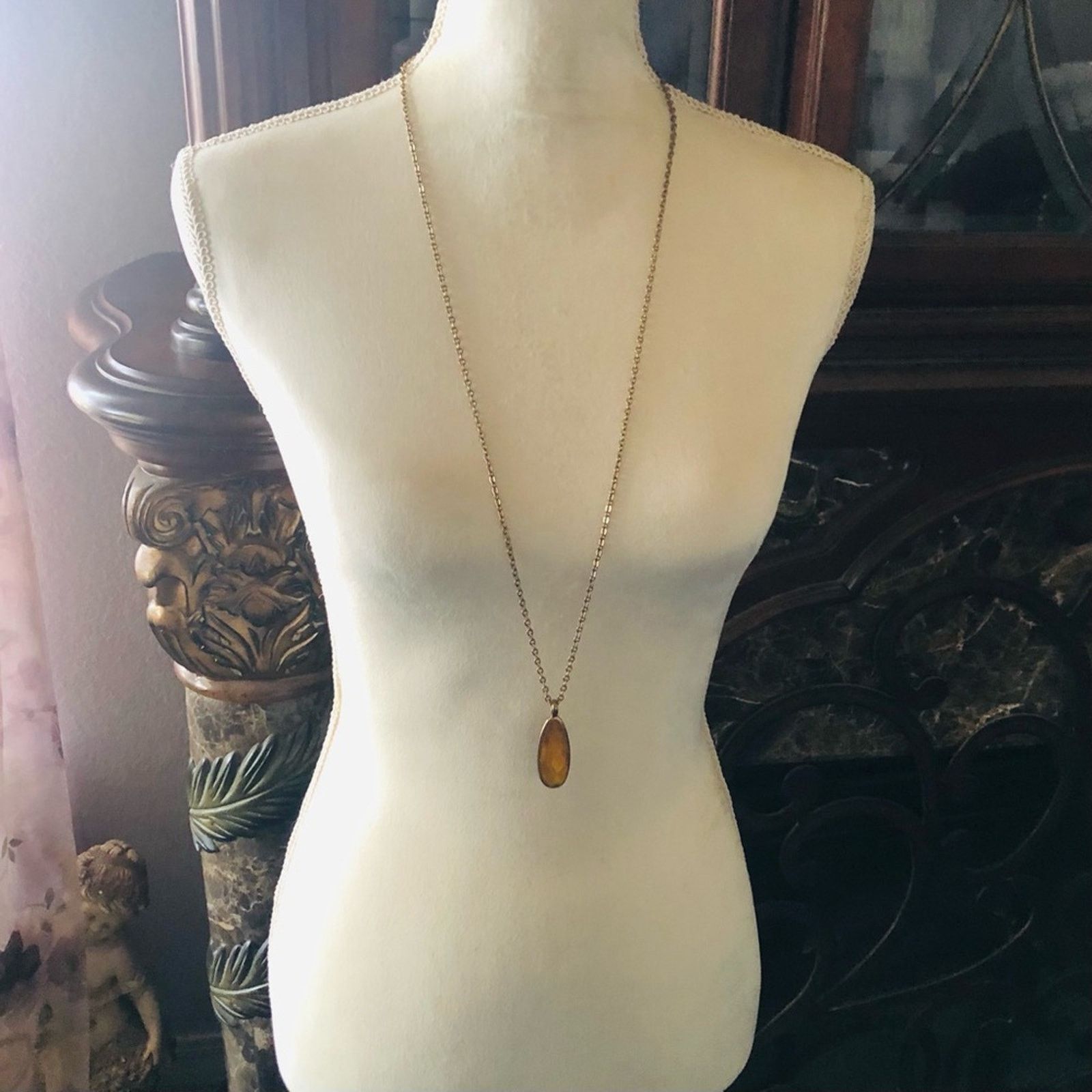 Vintage Vintage Roman long raindrop faceted glass gem on chain Size ONE SIZE - 5 Thumbnail