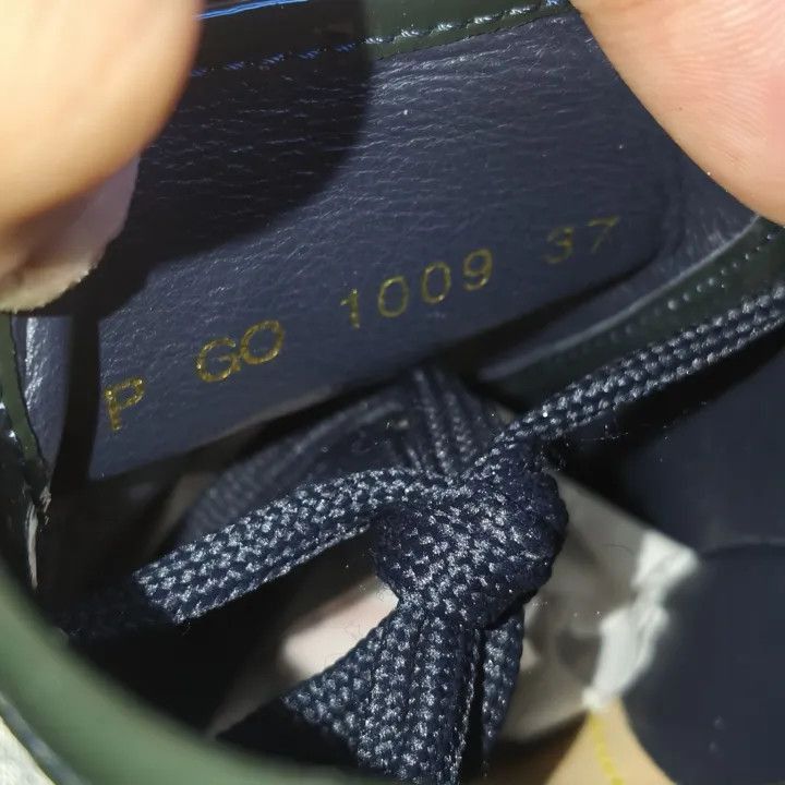 Louis Vuitton Louis Vuitton Monogram Black Sneakers for Unisex -2508 Size US 6.5 / EU 39-40 - 5 Thumbnail