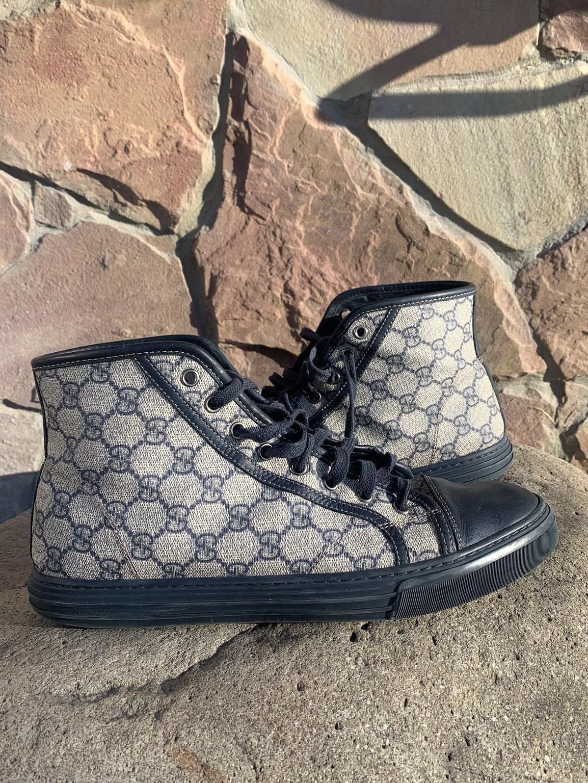 Gucci 🔥GUCCI MONOGRAM HIGHT TOP SNEAKERS Size US 9 / EU 42 - 2 Thumbnail
