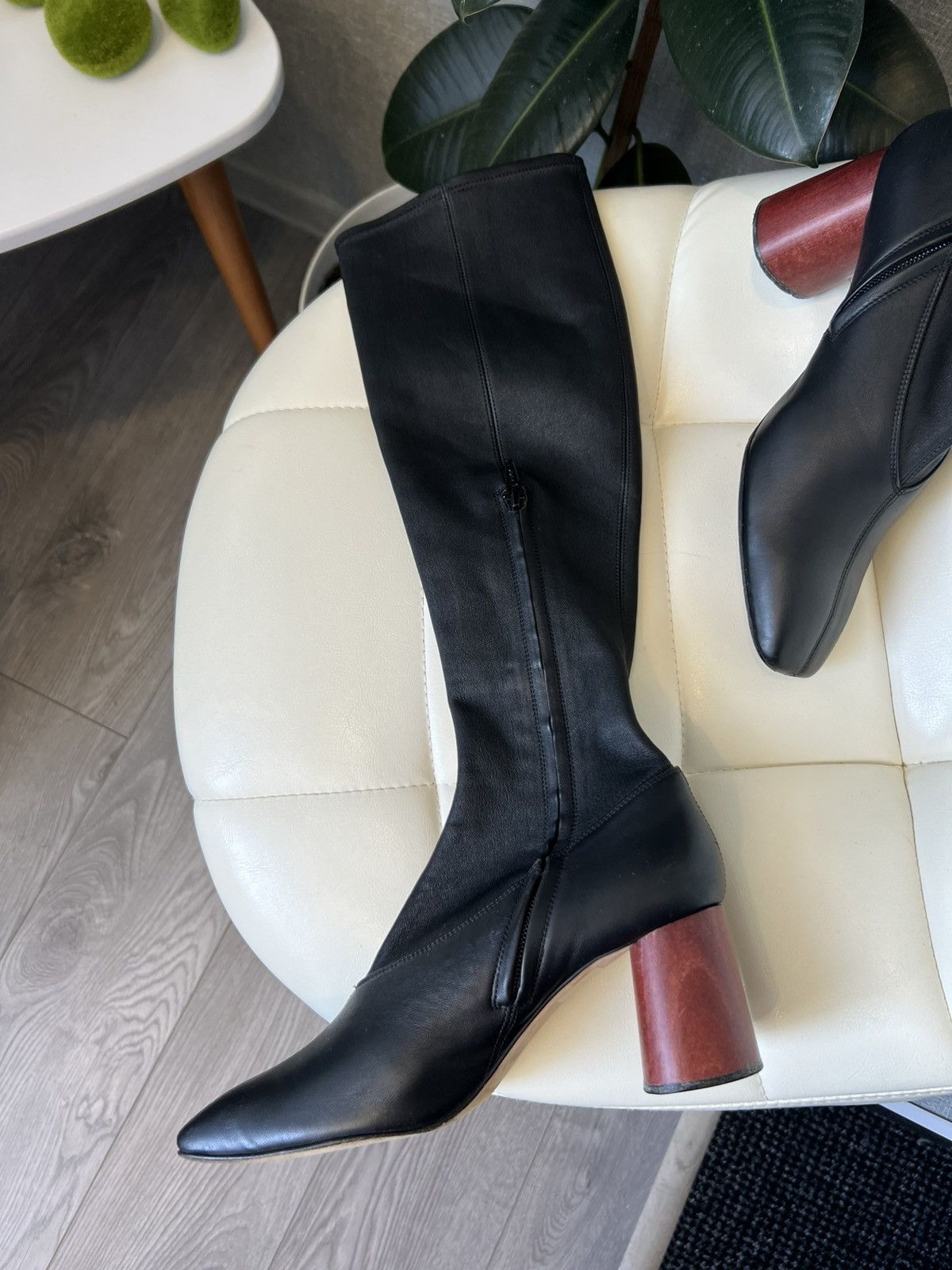 Helmut Lang Helmut Lang Black Leather Knee-High Boots Block Heel Size 39 Size US 9 / IT 39 - 17 Thumbnail