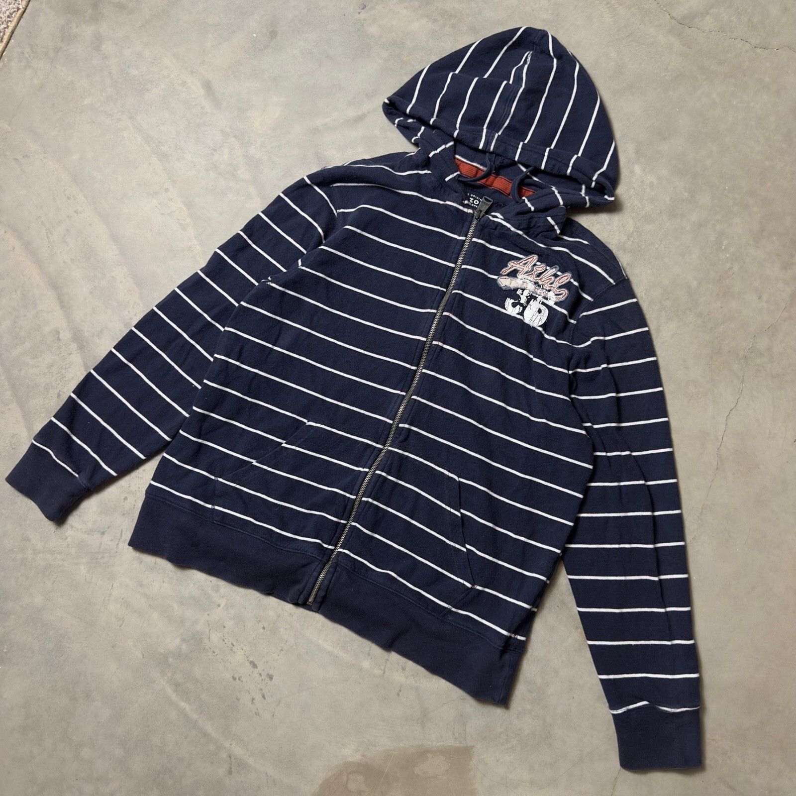 CARPET COMPANY】Spiral Zip Up Hood Spiral Zip-Up — Carpet Company
