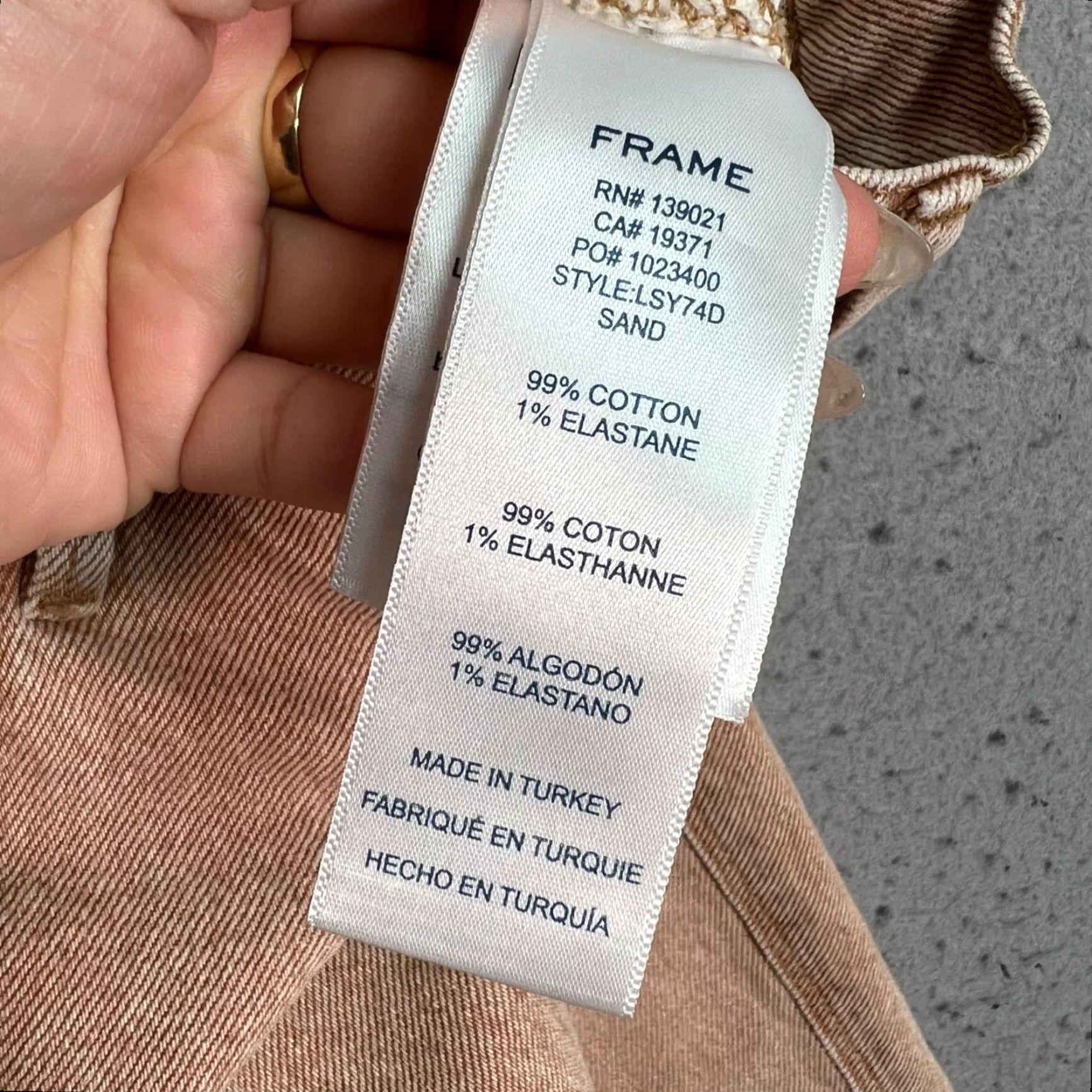 Frame VINTAGE FRAME Le Sylvie Slender Straight Jeans Adult Womens 24 Sand Cotton Blend Size 42" / US 20 - 5 Thumbnail