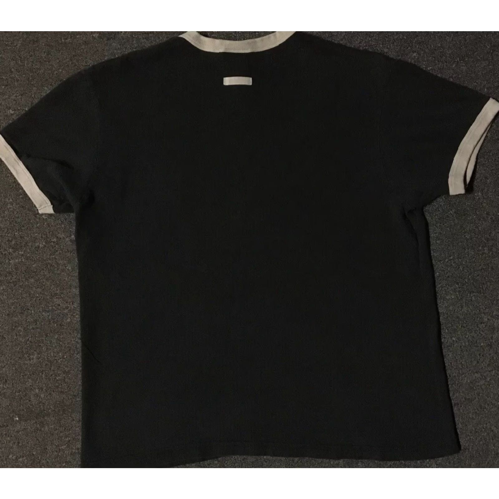 Vintage VINTAGE GUESS Shirt Men S Black 90s USA Distressed Faded Spellout Ringer 80s 90s Grunge Rock Surf Skate ASAP Size US S / EU 44-46 / 1 - 6 Thumbnail