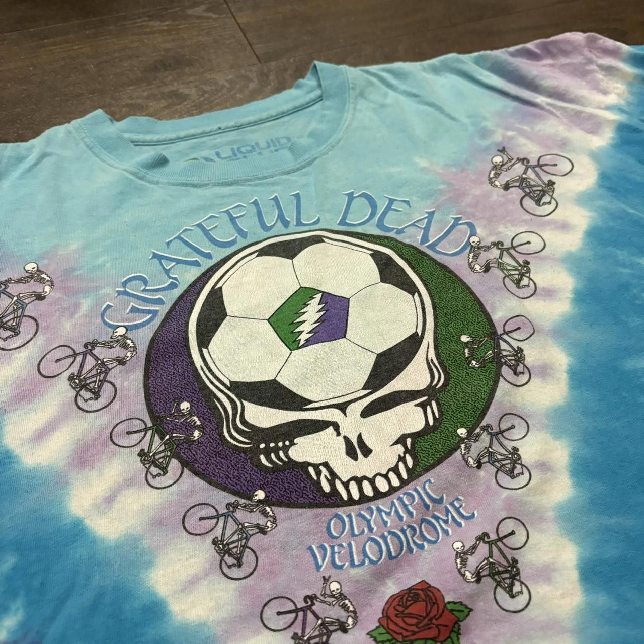 Liquid Blue grateful dead Olympic velodrome playing in the field t shirt Size US XXL / EU 58 / 5 - 2 Thumbnail