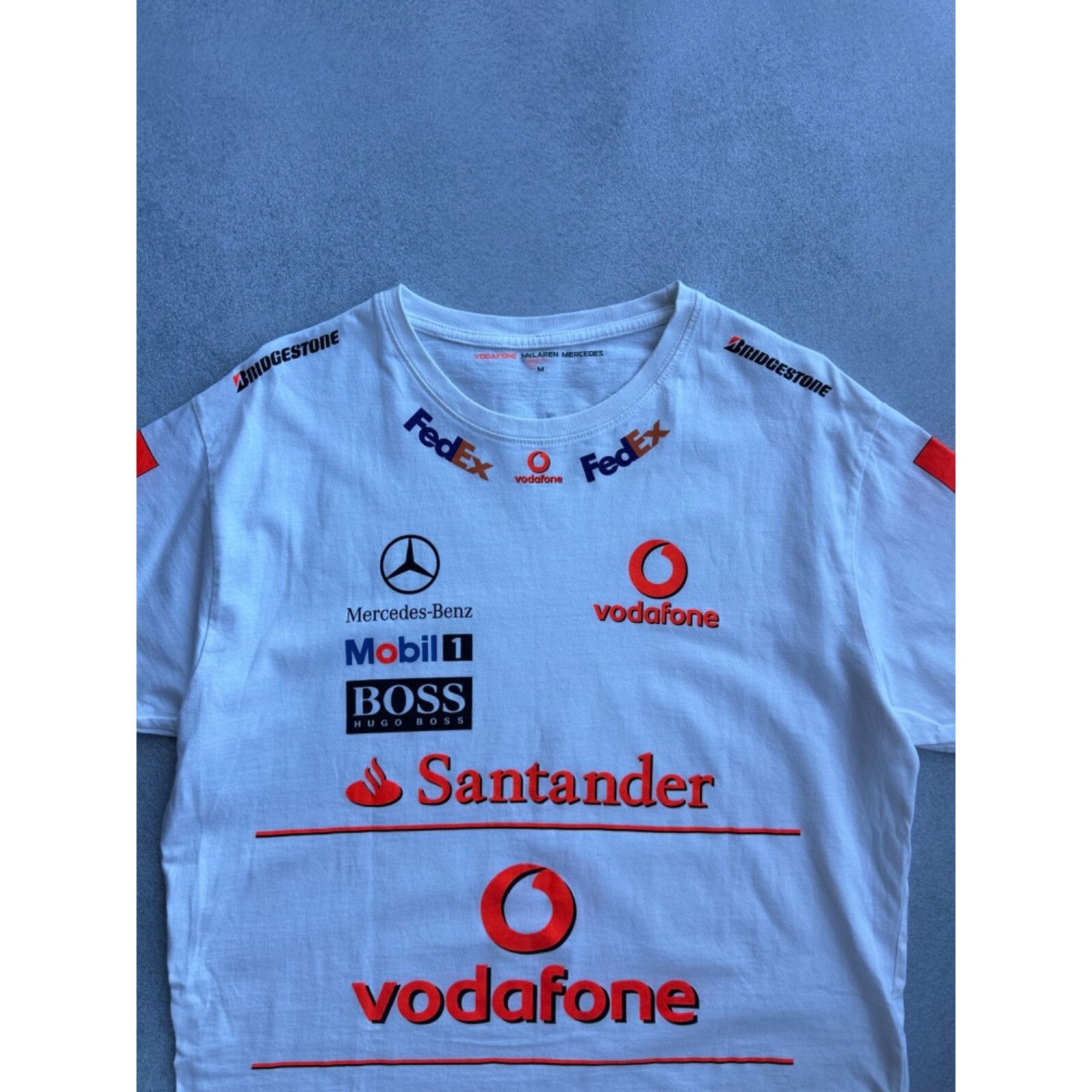 Vintage Vodafone McLaren Mercedes Formula Uno Racing T-shirt Size US M / EU 48-50 / 2 - 4 Thumbnail