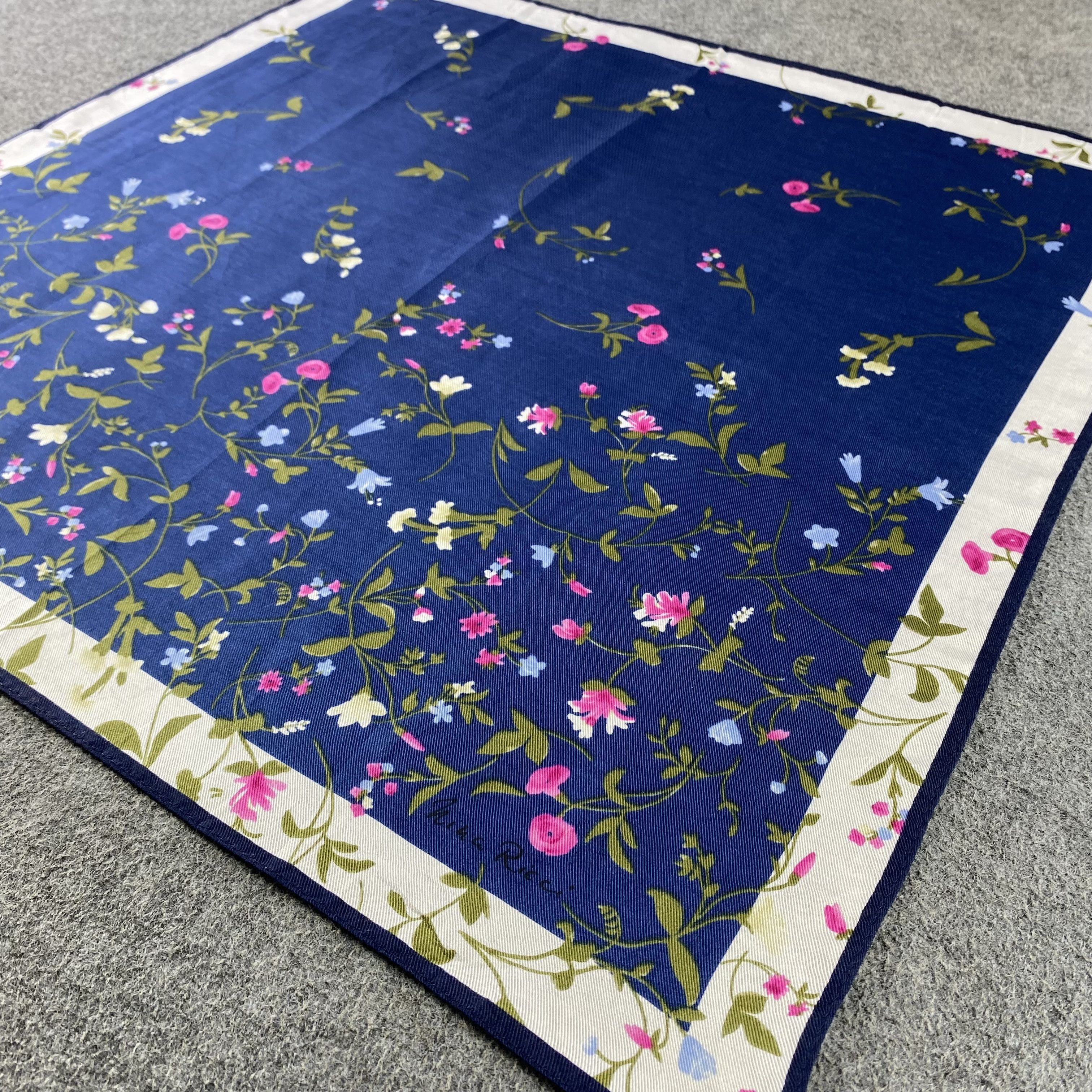 Nina Ricci Nina Ricci Handkerchief/Neckerchief/Bandana HC719 Size ONE SIZE - 2 Thumbnail