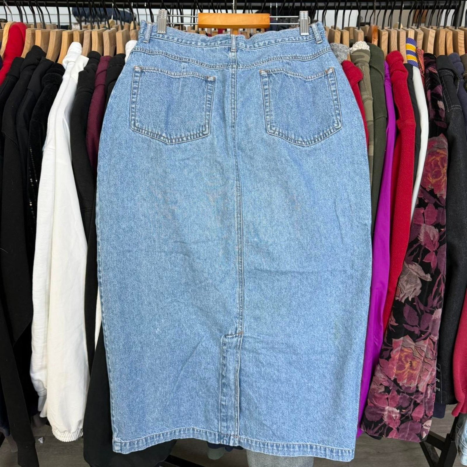 Eddie Bauer Vintage 80s or 90s Eddie Bauer Women’s Jean Maxi Skirt Size 30" / US 8 / IT 44 - 5 Thumbnail