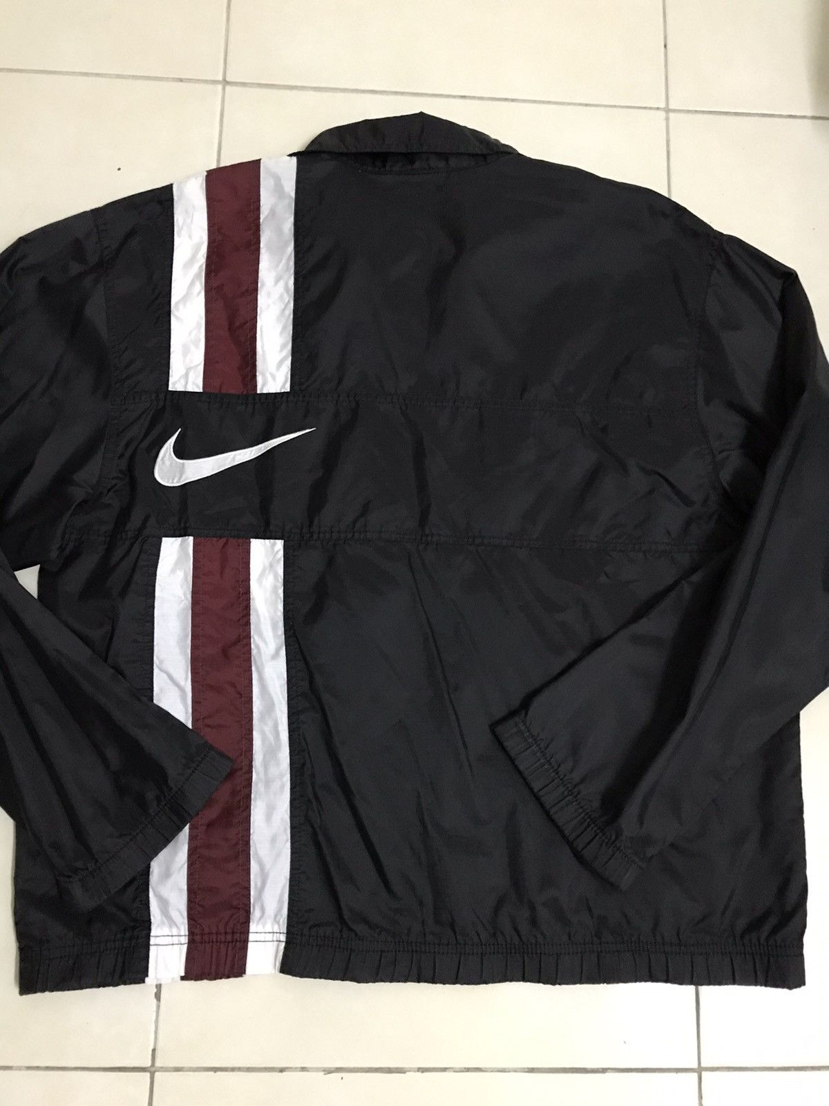 Nike Vintage Big Swoosh Windbreaker Jacket