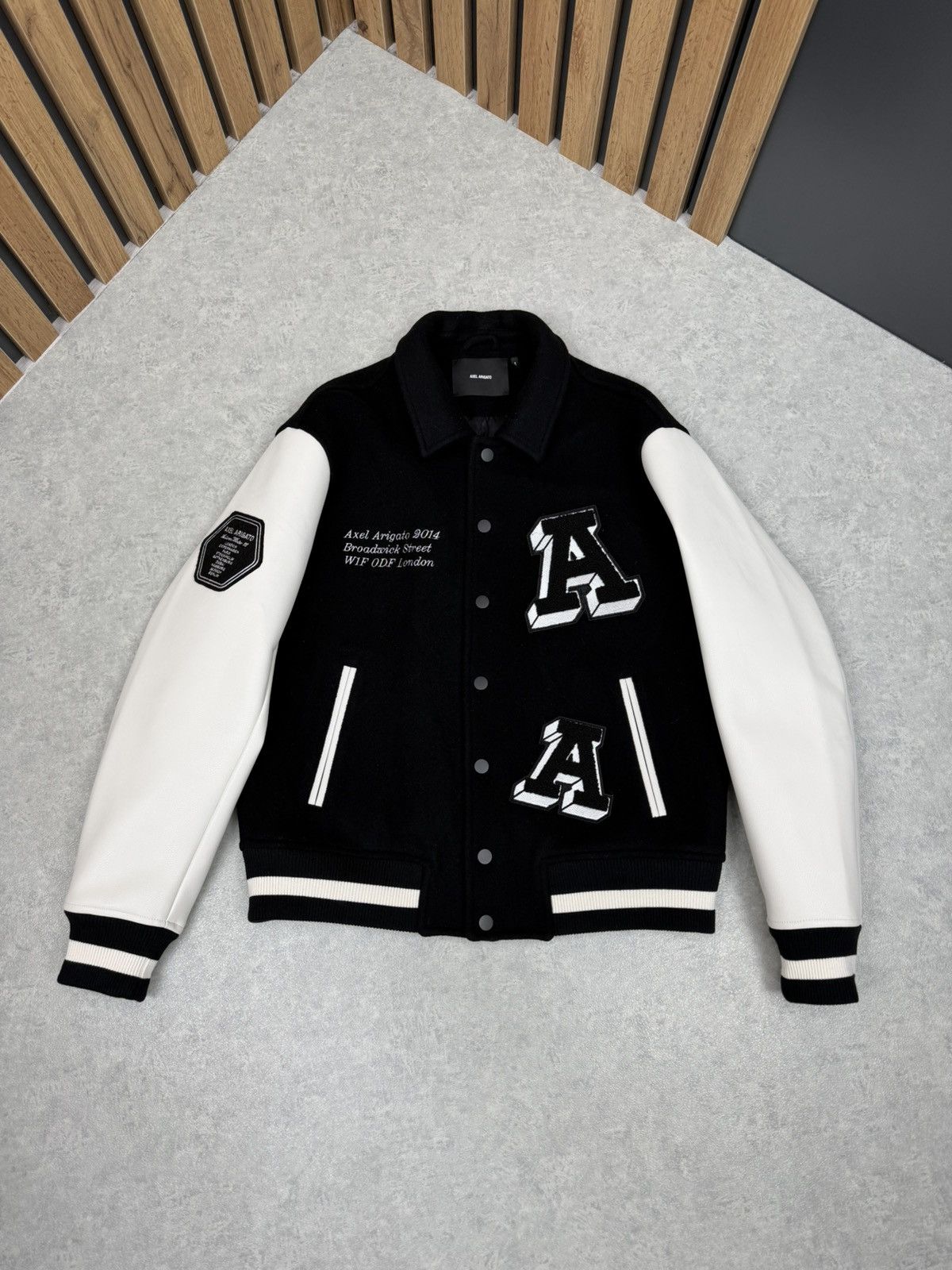Axel Arigato Axel Arigato illusion Varsity Bomber Jacket Size L Size US L / EU 52-54 / 3 - 2 Thumbnail