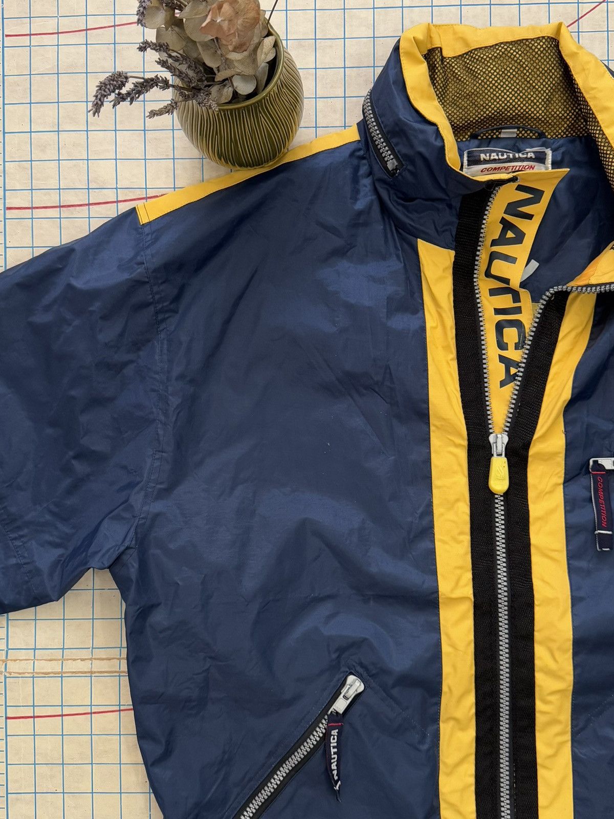 Nautica × Vintage Vintage Nautica Competition Sailing Jacket Navy and Yellow Size US L / EU 52-54 / 3 - 4 Thumbnail