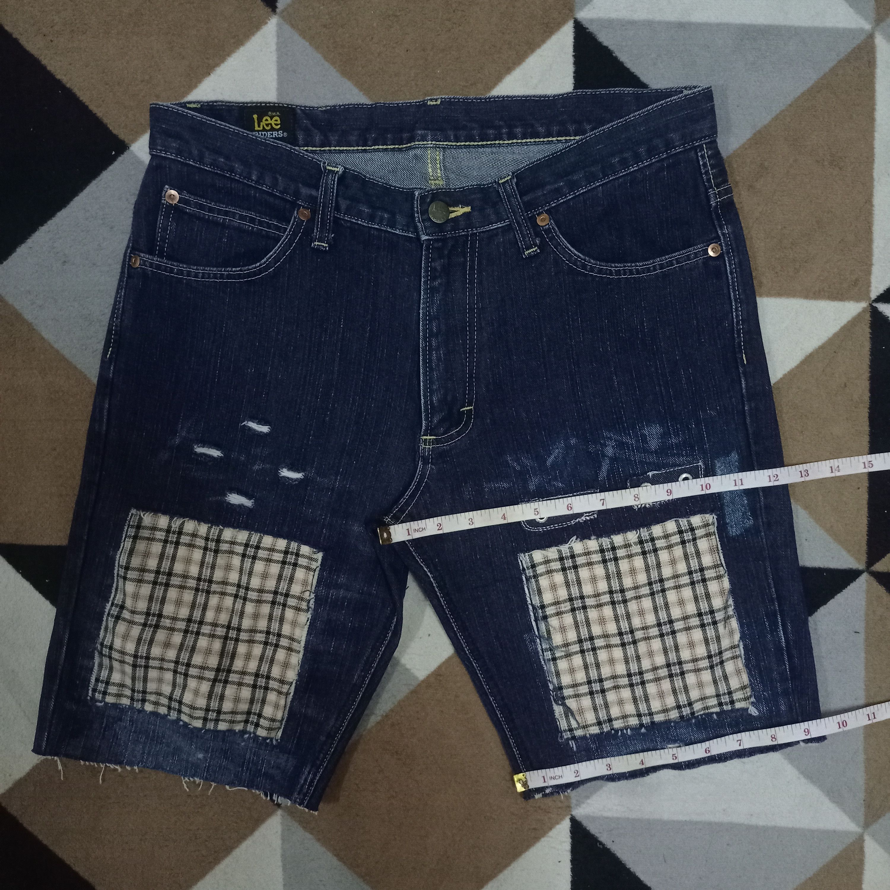 Lee Vintage Lee Riders Distressed Patched Baggy Jean Shorts Size US 33 - 8 Thumbnail