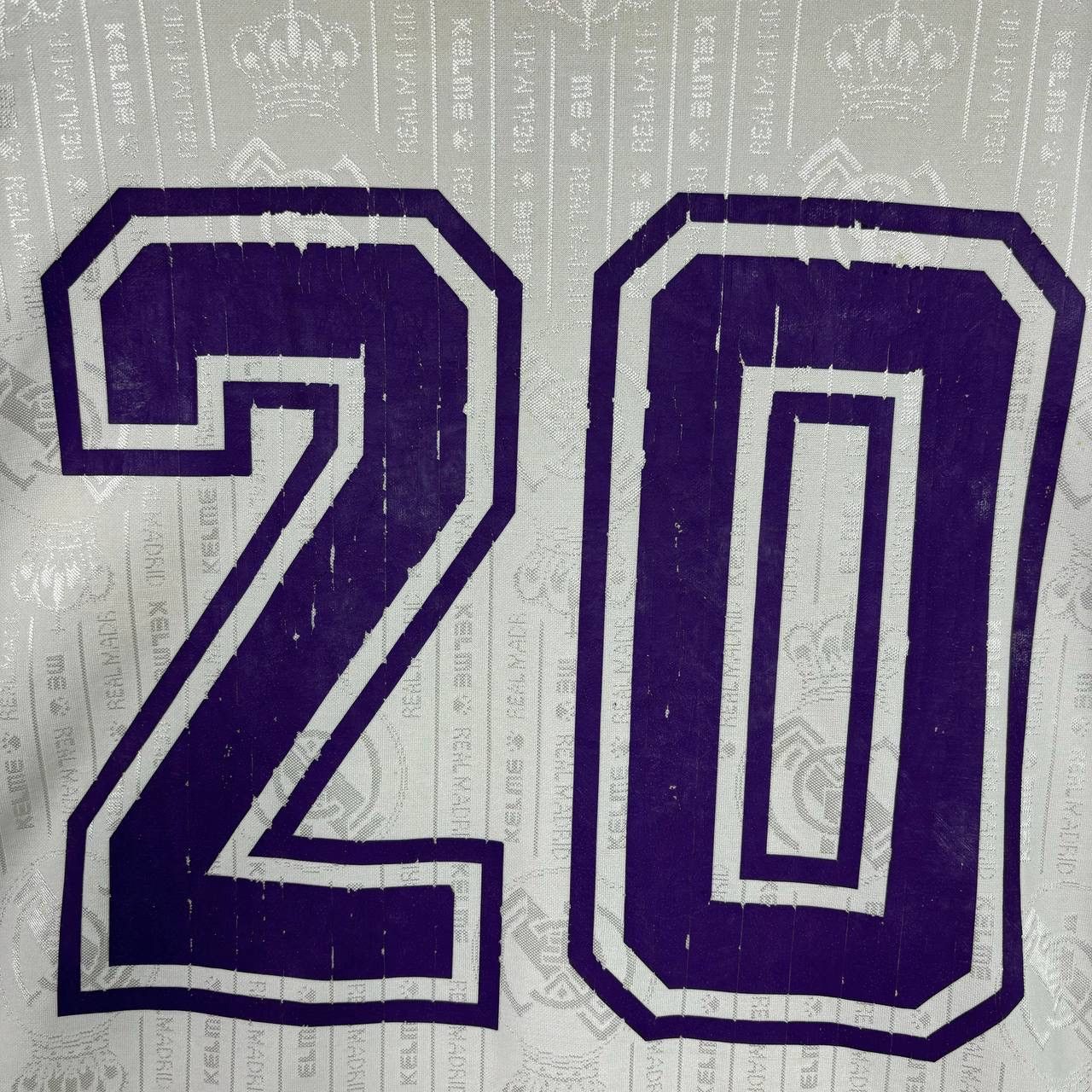 Vintage Vintage Real Madrid 96-97 Home Kelme La Liga Soccer Jersey Size US XL / EU 56 / 4 - 8 Thumbnail