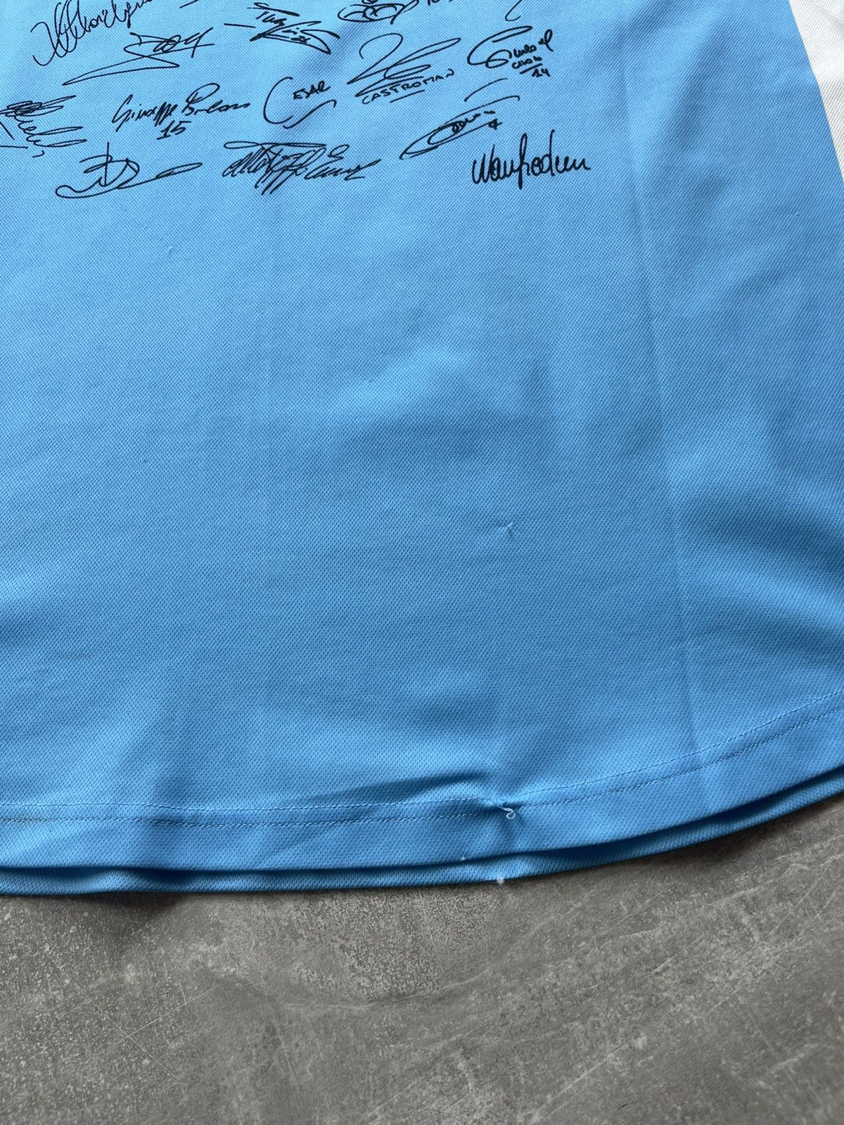 Puma Vintage S.S. Lazio Puma Jersey Dedicata a Te Autograph Shirt Size US M / EU 48-50 / 2 - 9 Thumbnail