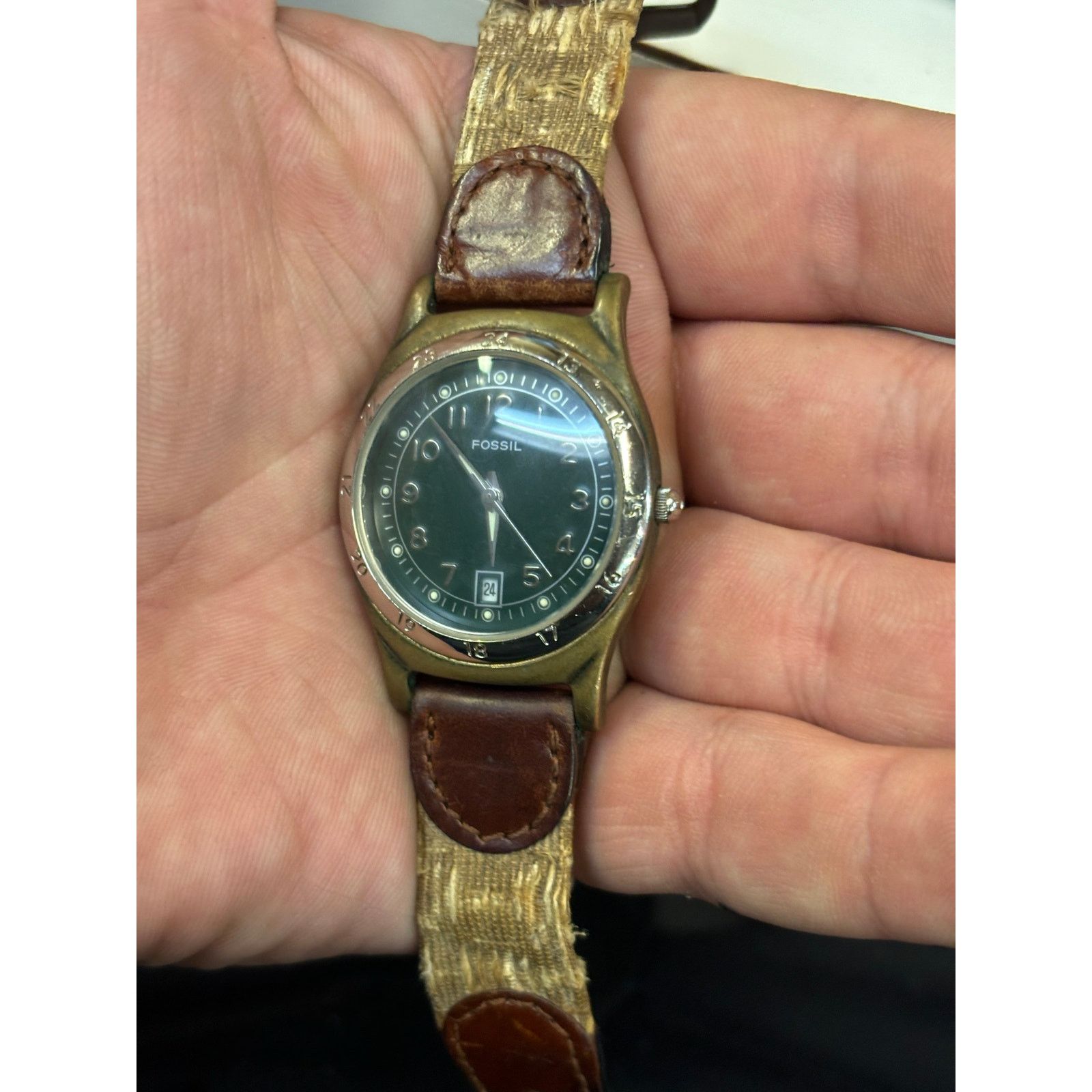 Fossil Vintage Authentic Fossil EC-6845 Men’s Watch! New Battery! Size ONE SIZE - 9 Thumbnail