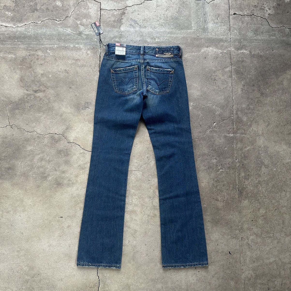 Diesel Y2K Diesel Denim Flared Jeans Vintage 90s Size 25" / US 0 / IT 36 - 1 Thumbnail