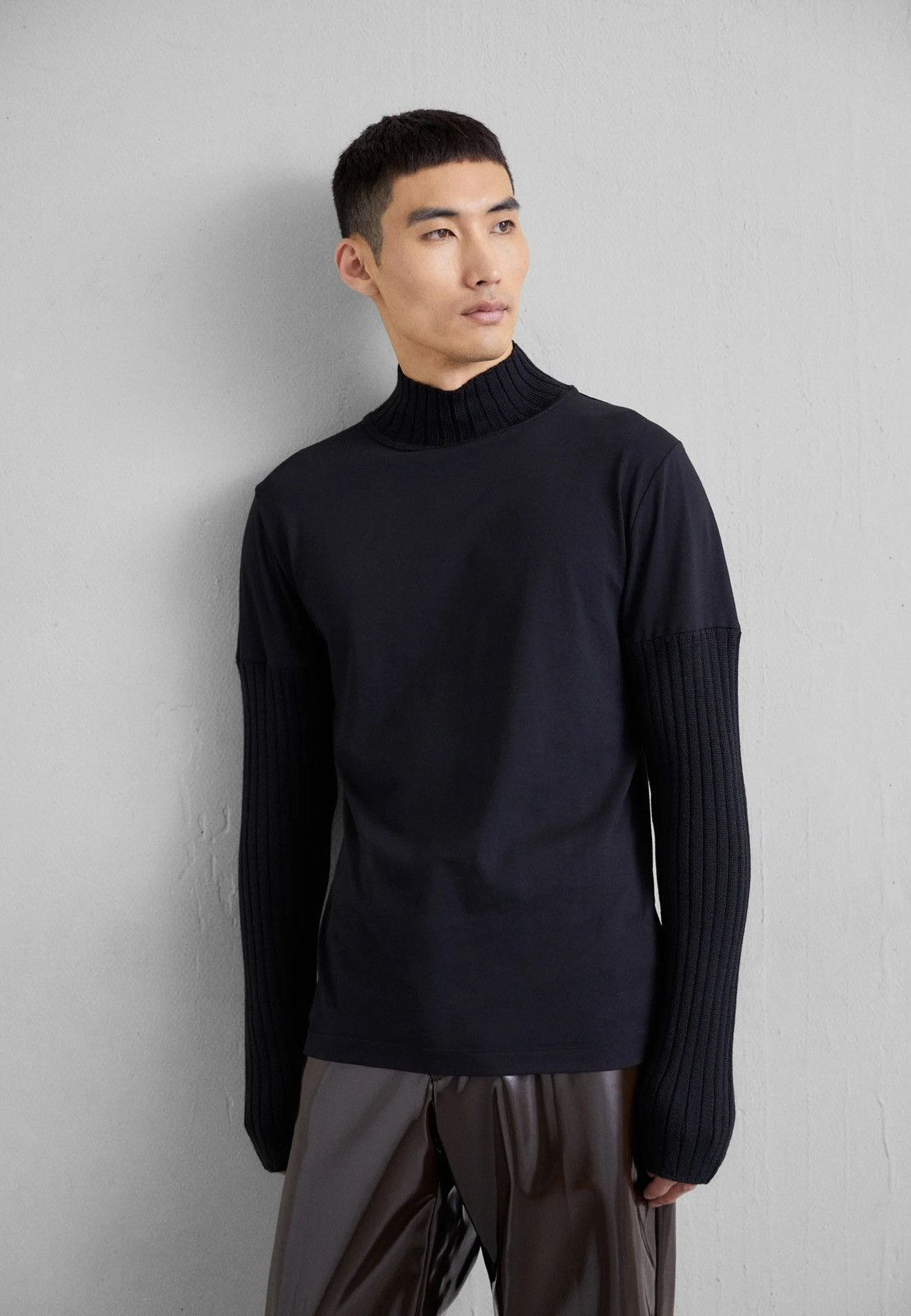Maison Margiela !DS! SS23 Maison Margiela Long Sleeved Black Top Sweater Size US XL / EU 56 / 4 - 2 Thumbnail