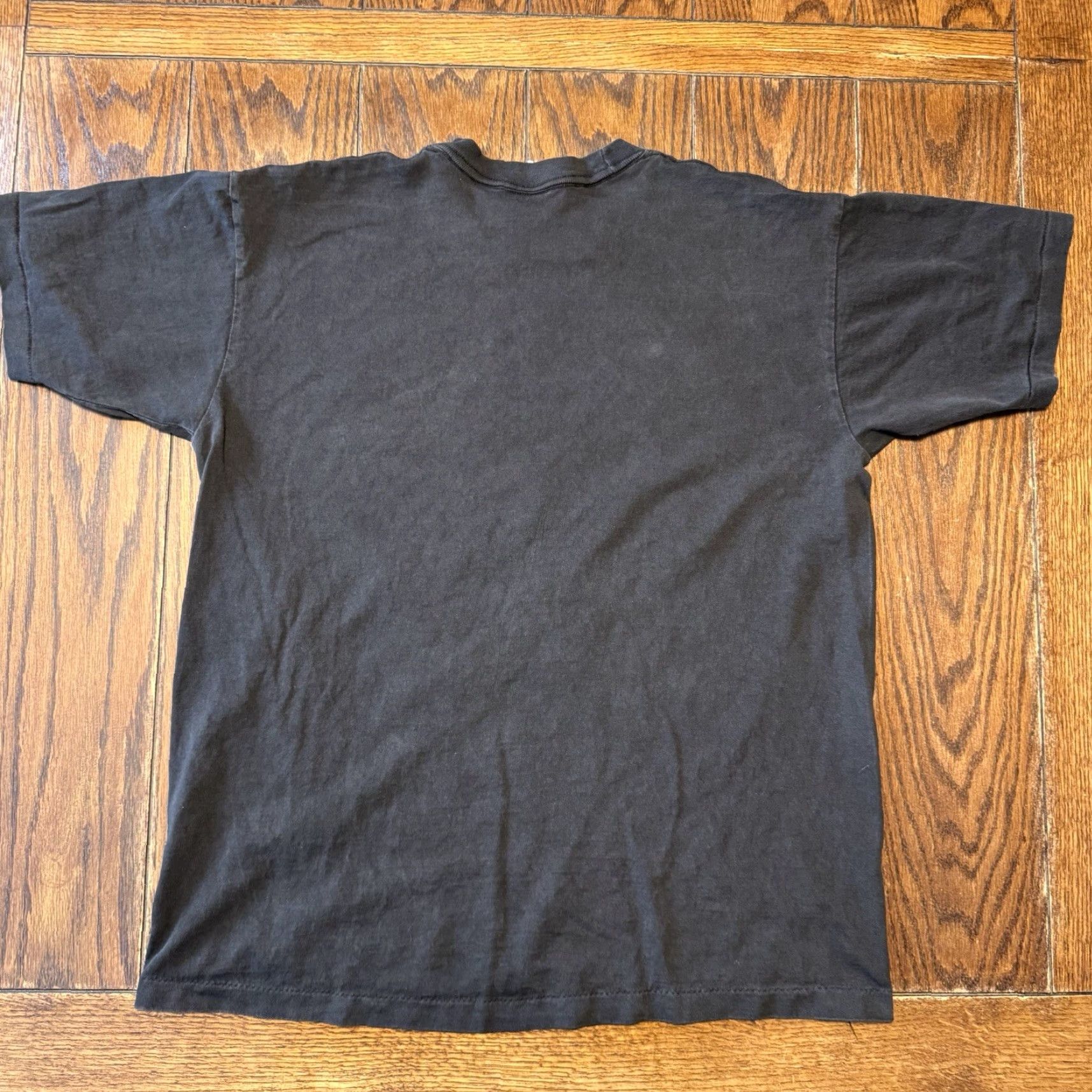 Vintage VINTAGE This Bud's For You 90’s Marijuana T Shirt Black Size Large Weed Grunge Mens Shirt Size US L / EU 52-54 / 3 - 4 Thumbnail