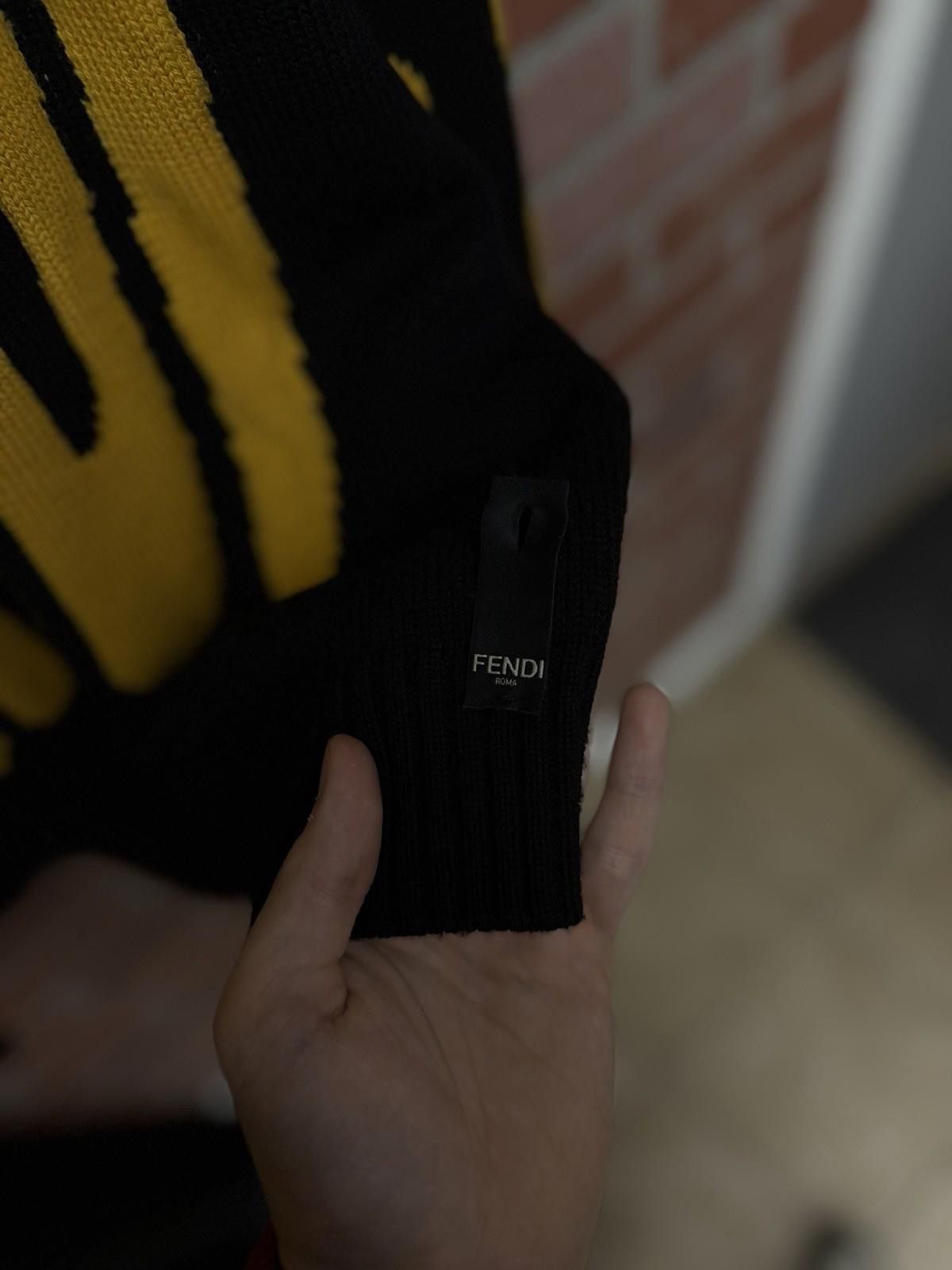 Fendi Men's Fendi Brown, Black & Yellow Sweater Size 52 Knit $1k Size US L / EU 52-54 / 3 - 10 Thumbnail