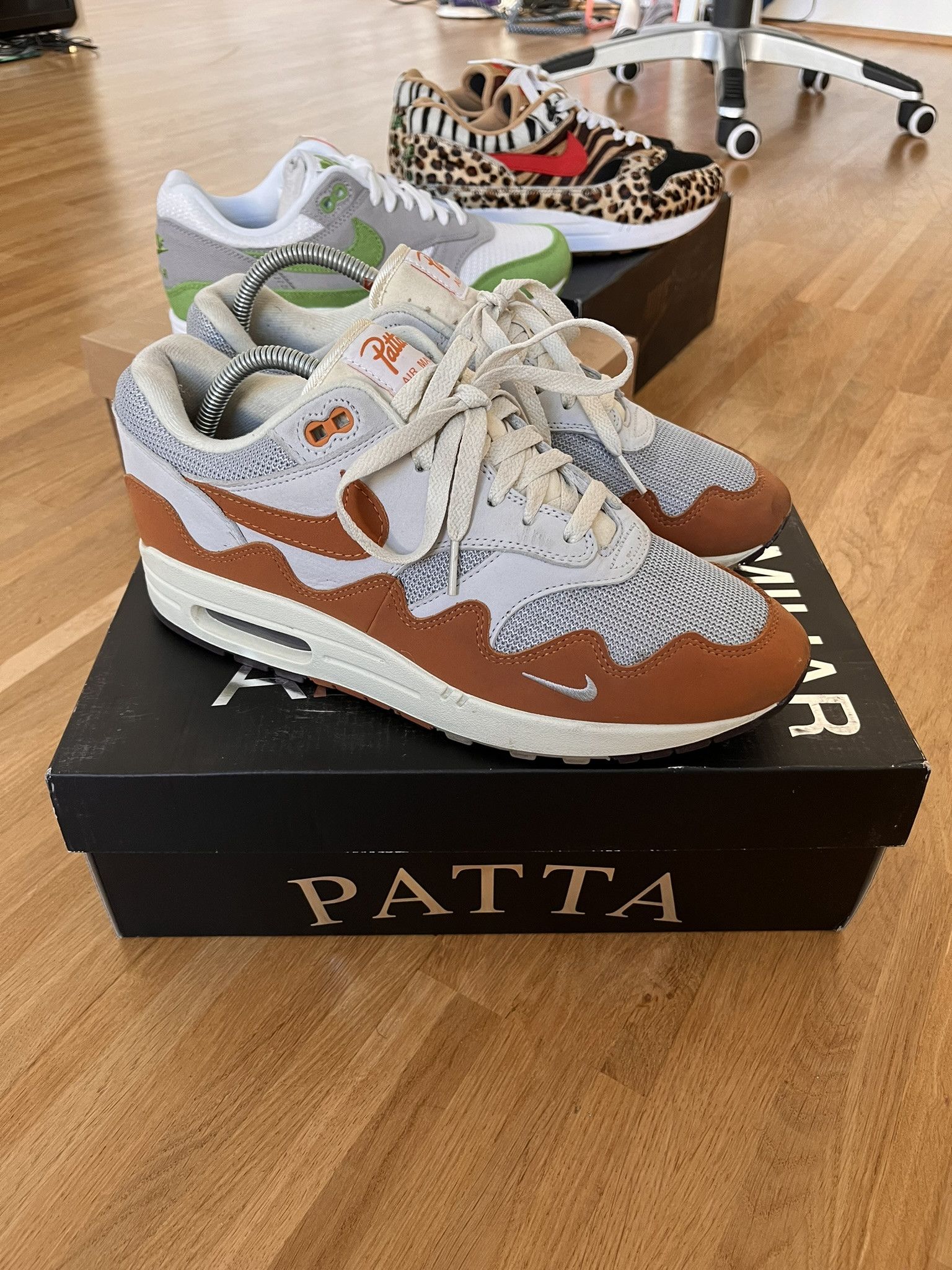 Nike Nike Air Max x Patta Monarch US9 Size US 9.5 / EU 42-43 - 2 Thumbnail