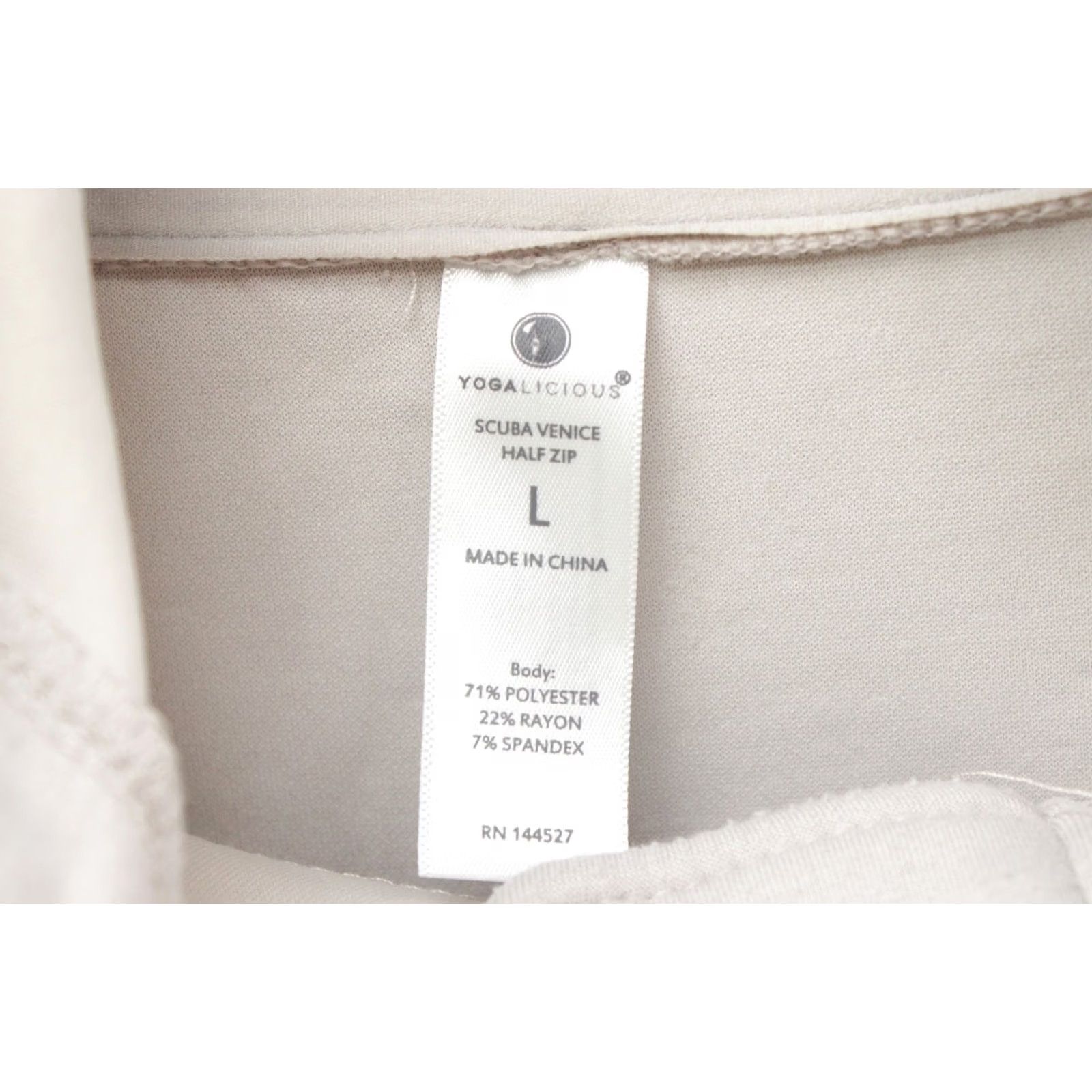 Vintage Yogalicious Scuba Venice Crop Hoodie Womens Large Gray Half Zip Athleisure GYM Hoodie - Yoga - Pockets - Regular Size L - Gray - 196069711077 Size L / US 10 / IT 46 - 6 Thumbnail